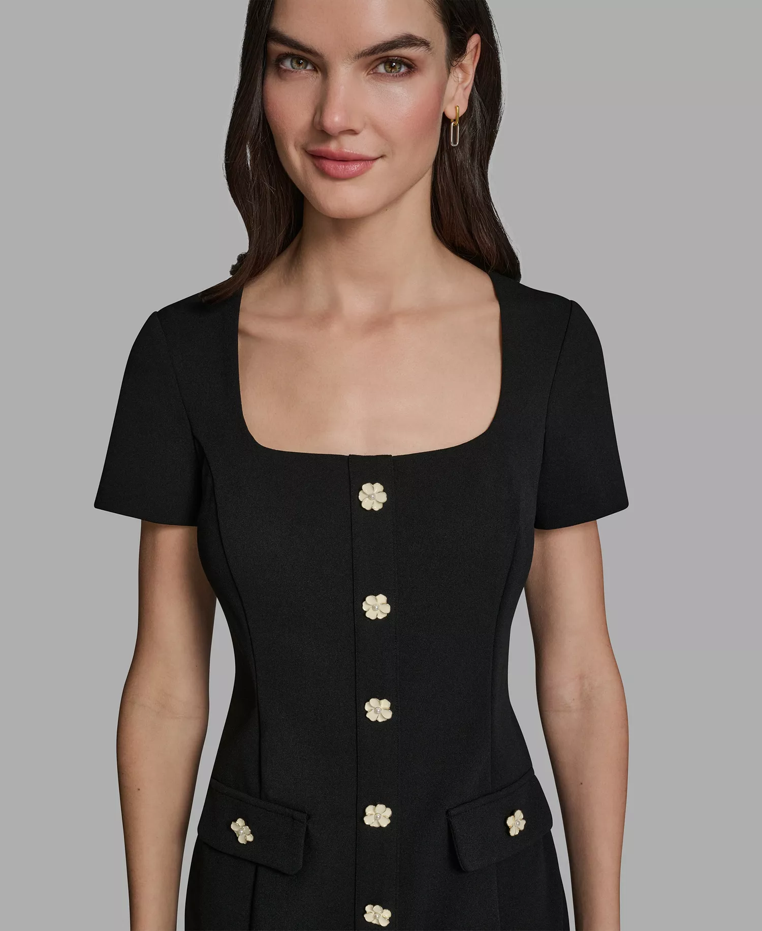 Women's Flower Button Sheath Dress - Black - 0