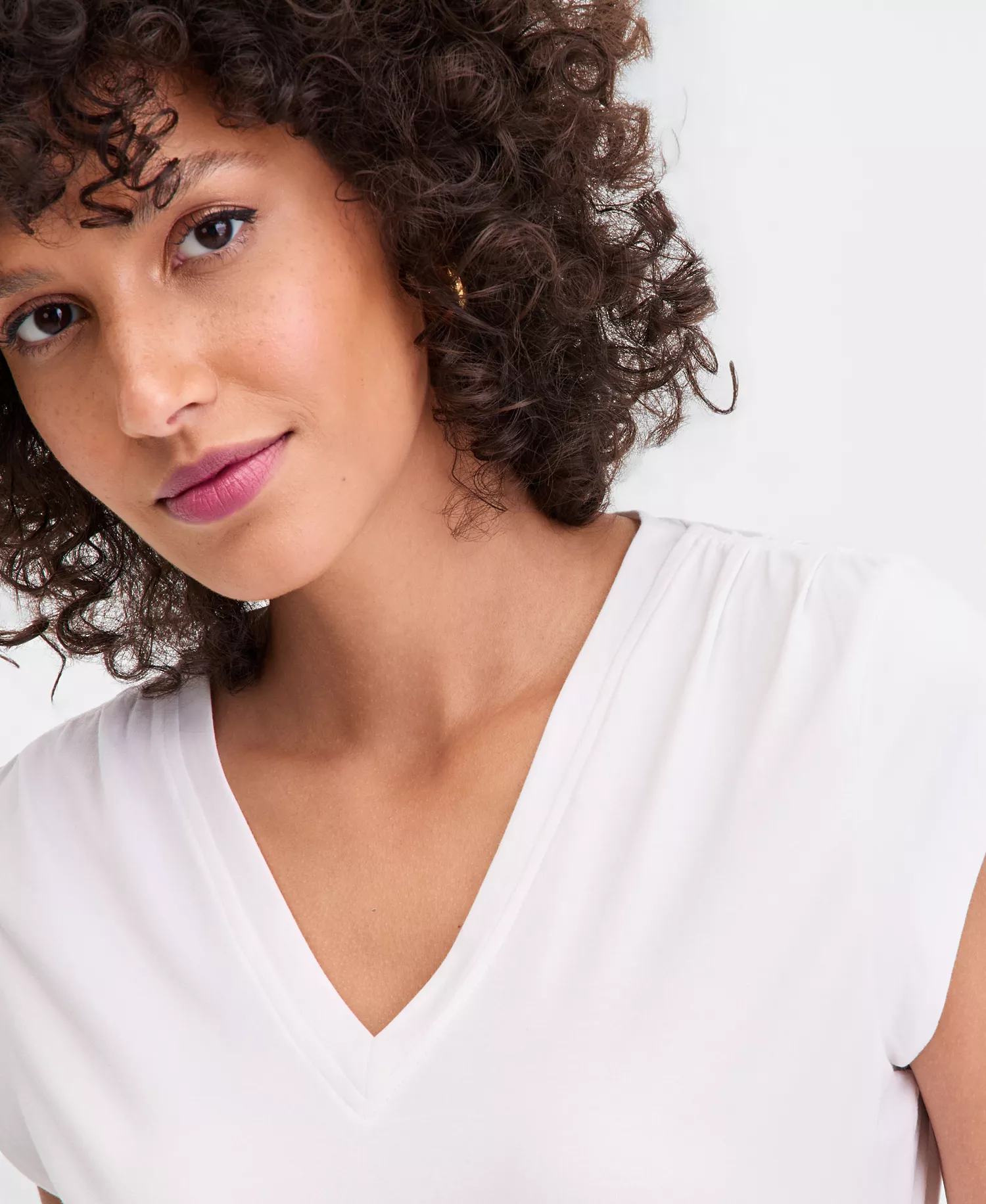 Women's Cap-Sleeve V-Neck T-Shirt, Macy's Exclusive - Bright White - L