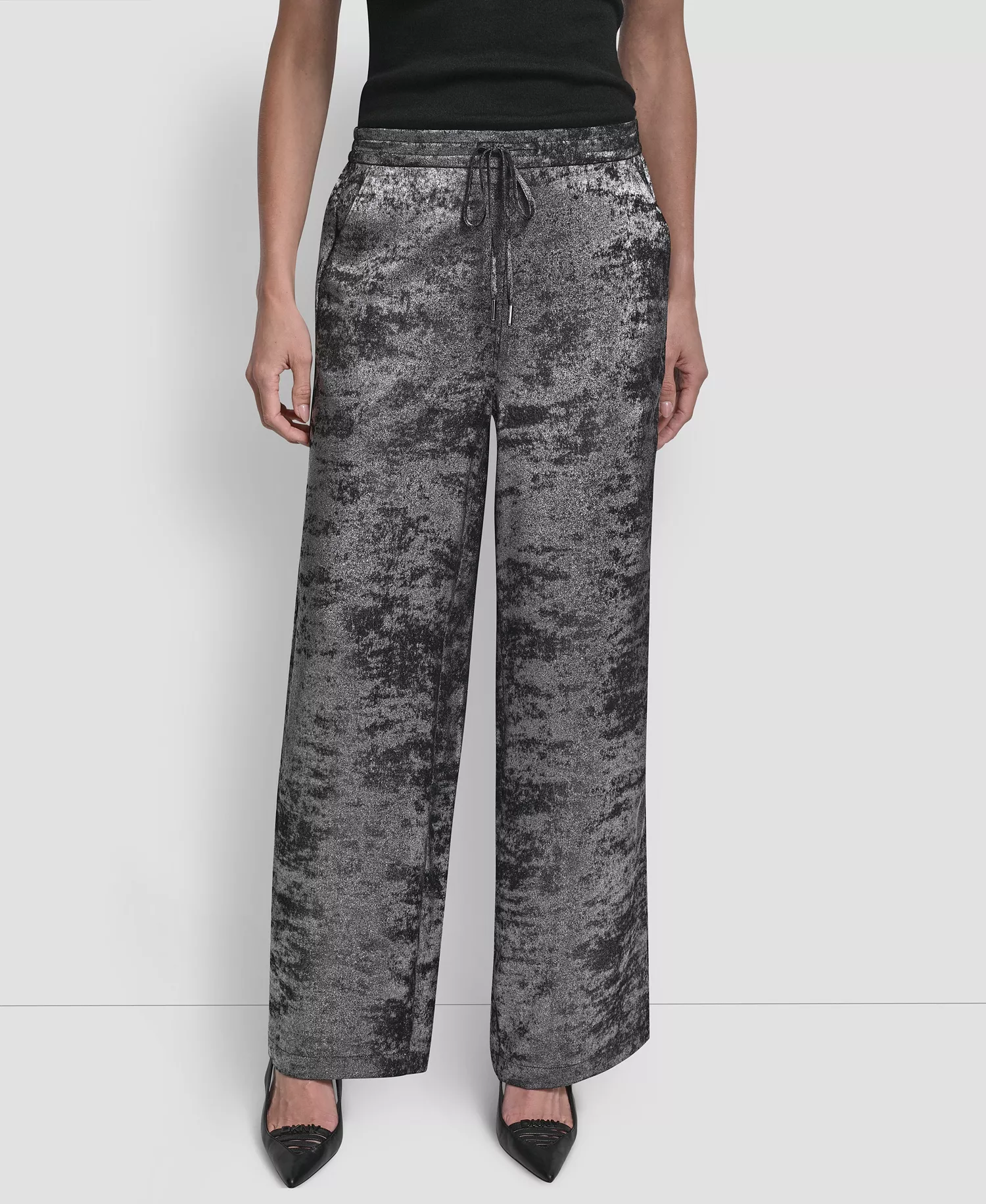 Women's Textured Pull-On Pants - Silver - L