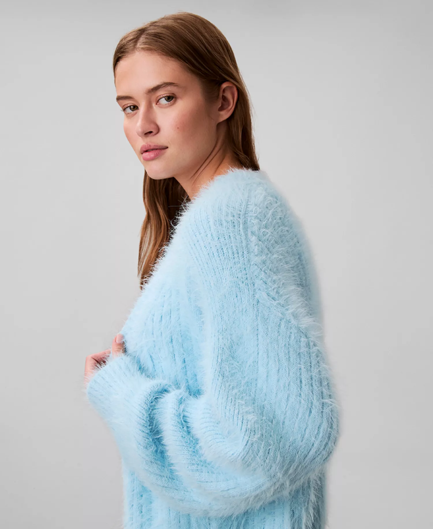 Women's Cropped Relaxed Long-Sleeve Cardigan - Blue Freeze - L