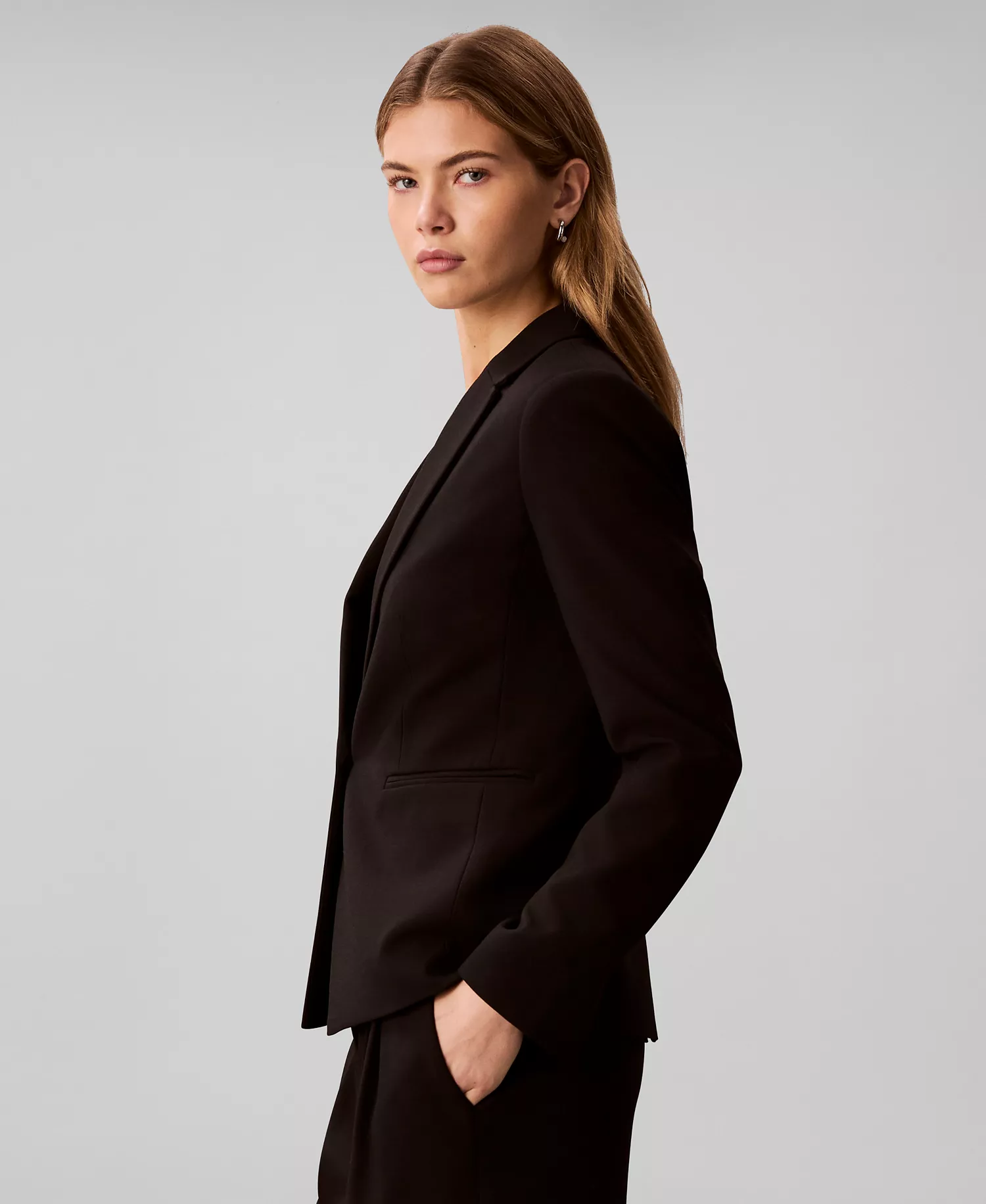Women's Slim Notch Lapel Blazer - Black - 10