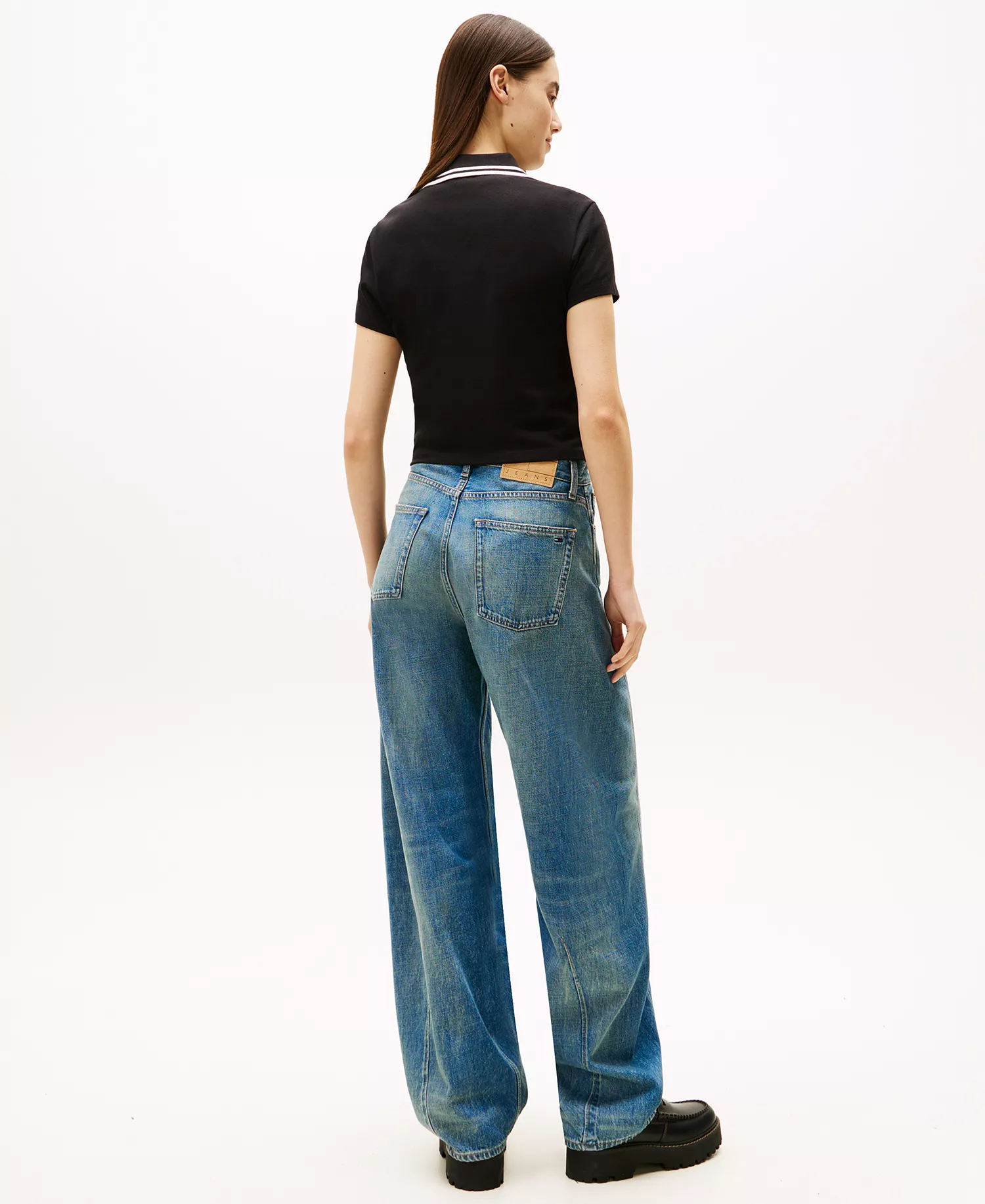 Women's Slim Badge Short-Sleeve Polo Top - Black - L