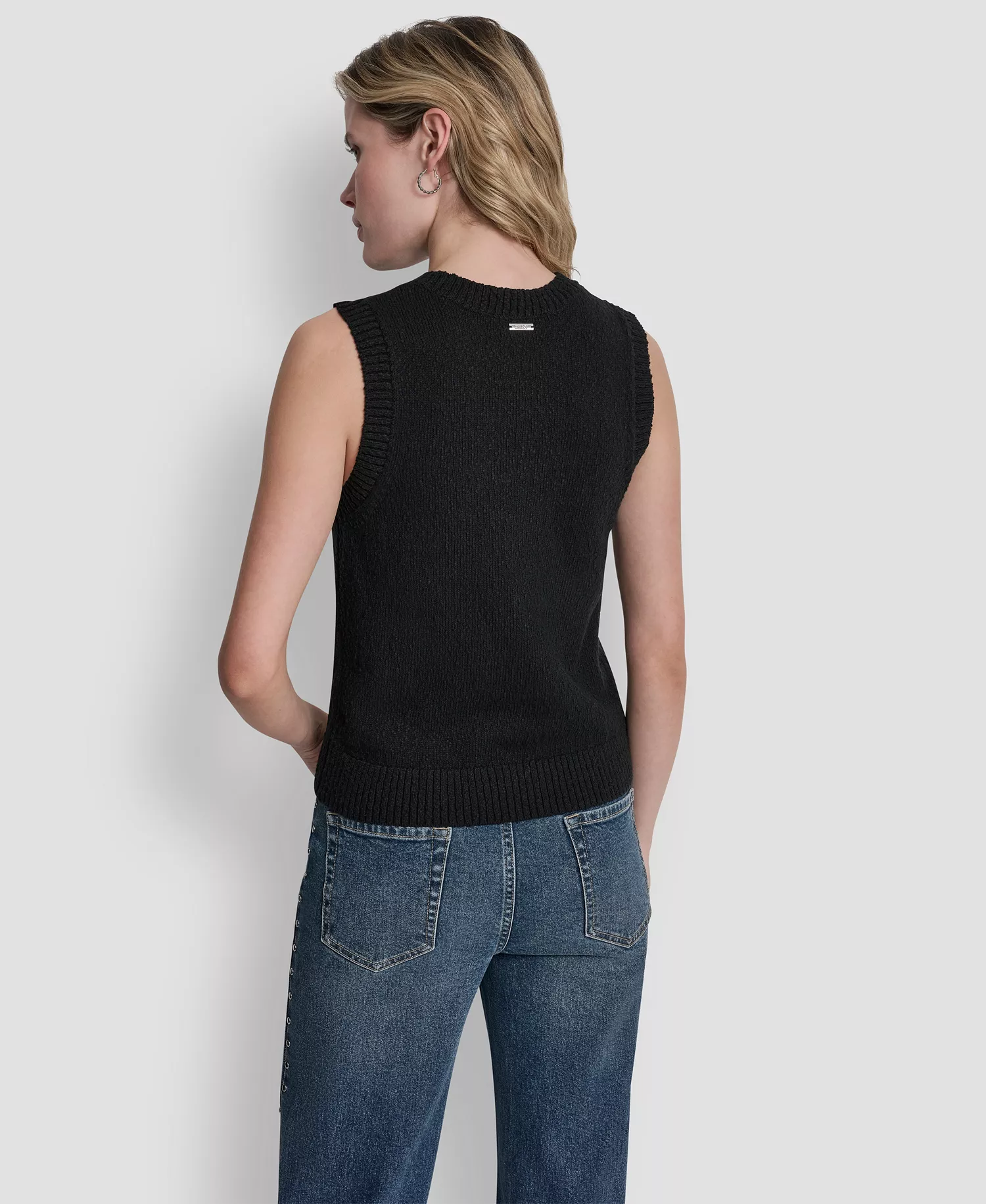 Women's Crew Neck Pull-On Sweater - Black - L