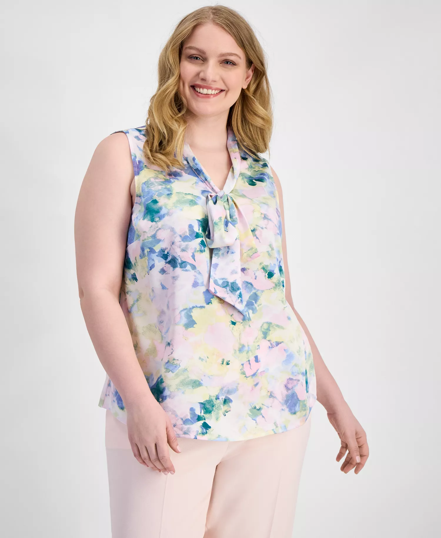 Plus Size Printed Tie-Neck Sleeveless Blouse  - Blush Butt - 1X