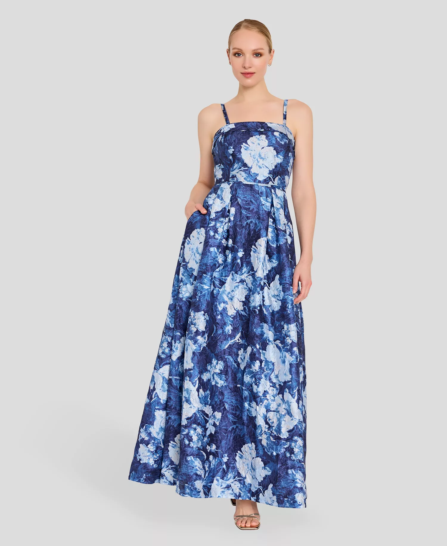 Women's Square Neck Floral Printed Ball Gown - Navy - 10