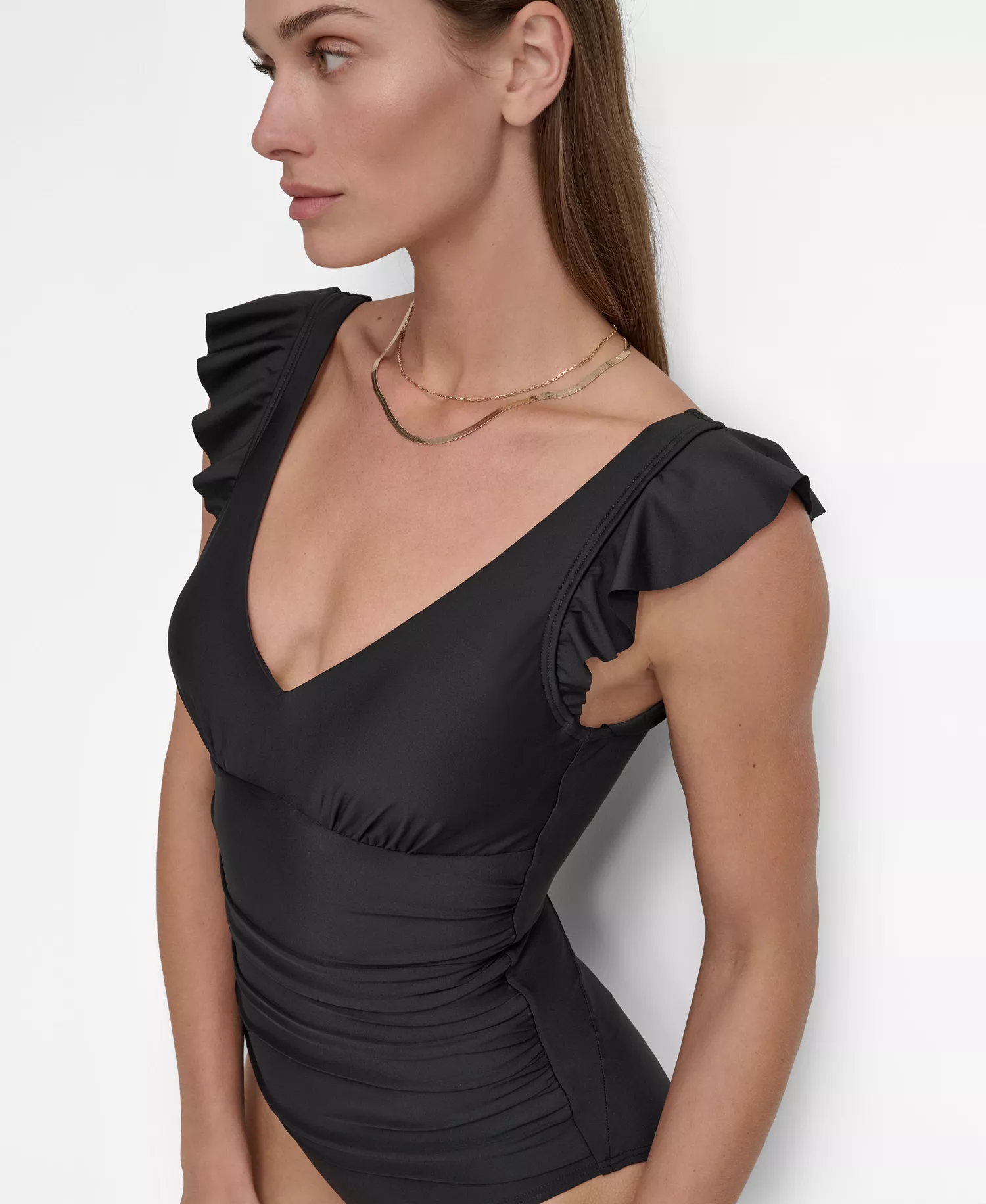 Women's Ruffled Underwire One-Piece Swimsuit - Black - L