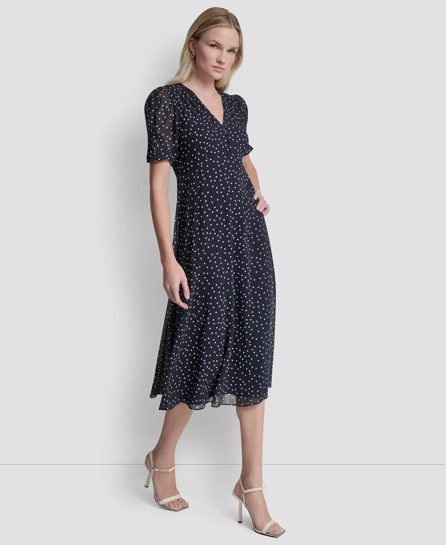 Women's Short-Sleeve V-Neck Midi Dress - Midnight/Cream - 10