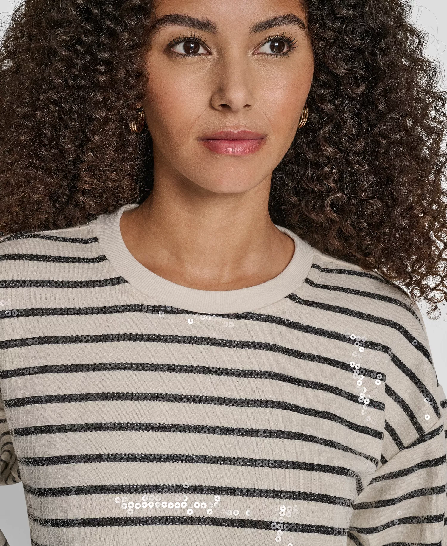 Women's Sequin Long-Sleeve Sweatshirt - Eggnog/black - L