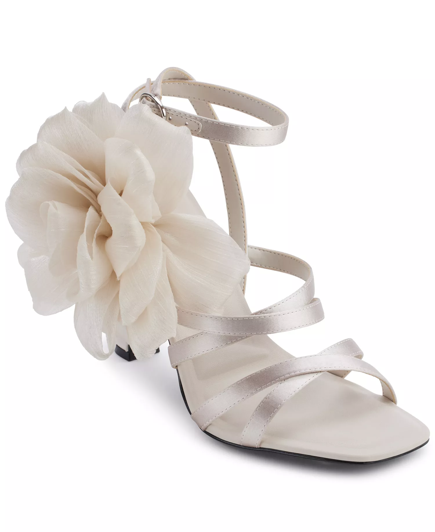 Women's Caela Flower Embellished Dress Sandals - Soft white - 6.5M