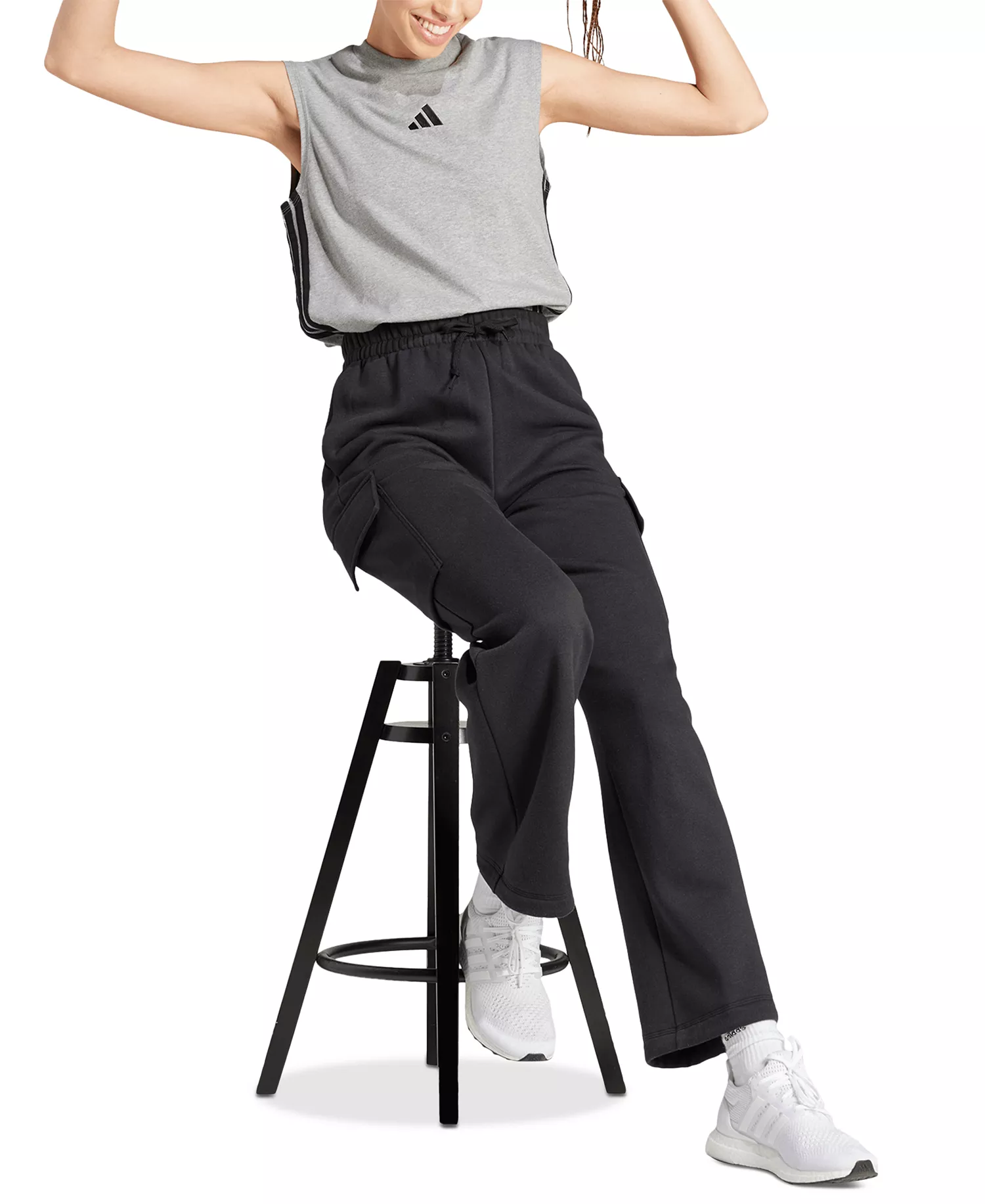 Women's Essentials Fleece Cargo Sweatpants - Black/white - 2XL