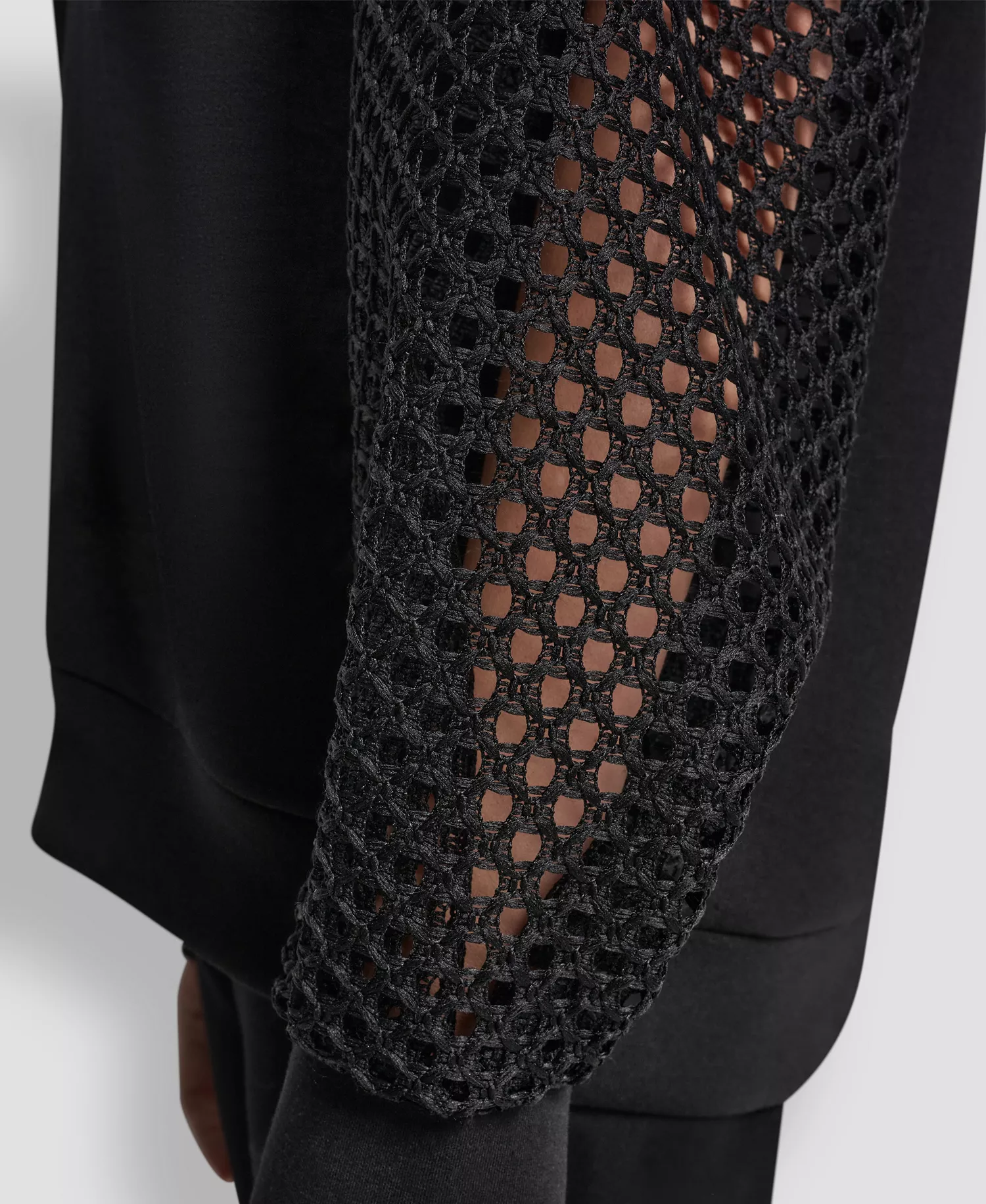 Women's Fauchet Long-Sleeve Crewneck Pull-On Sweatshirt - Black - L