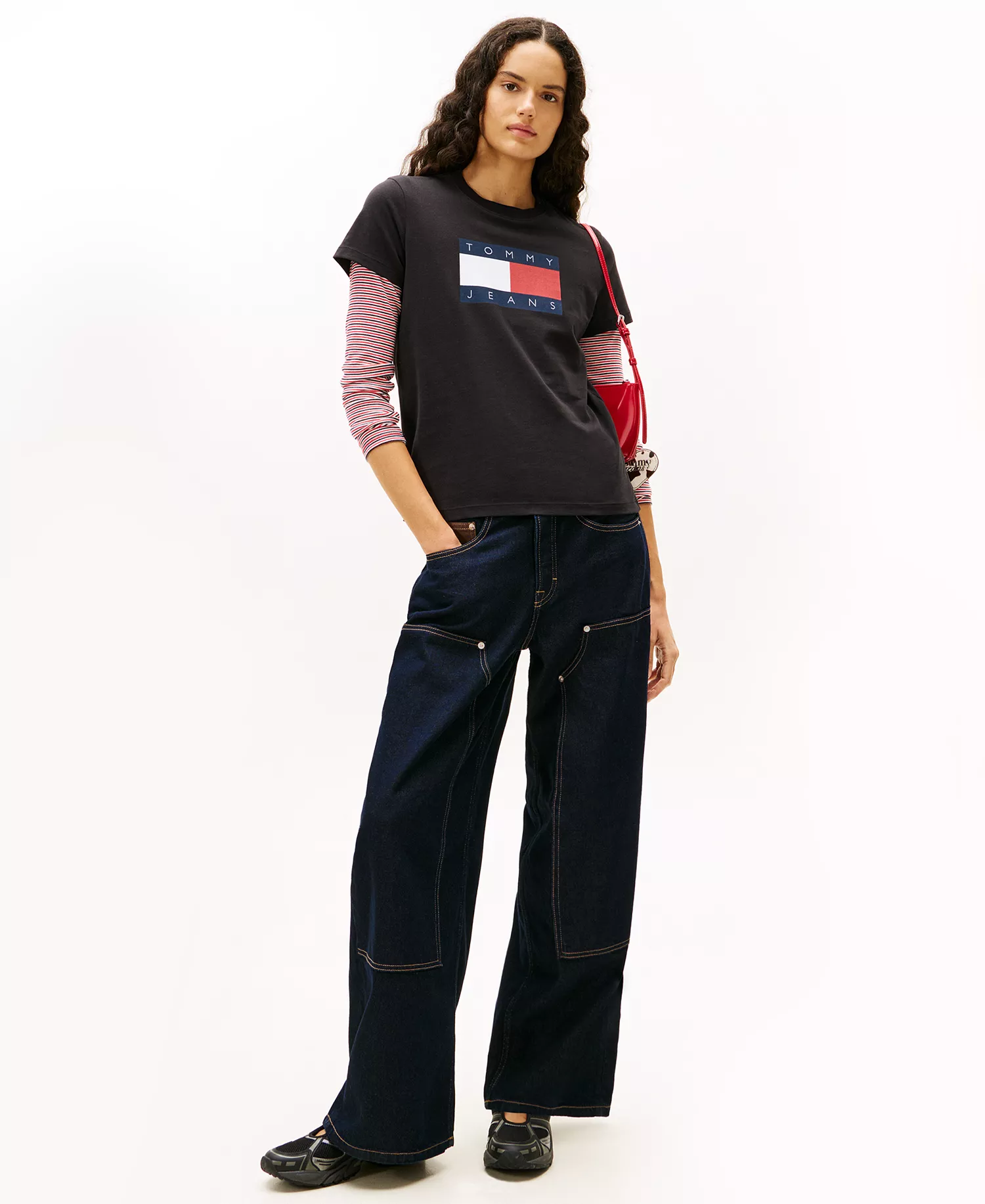Women's Flag Logo T-Shirt - Black - L