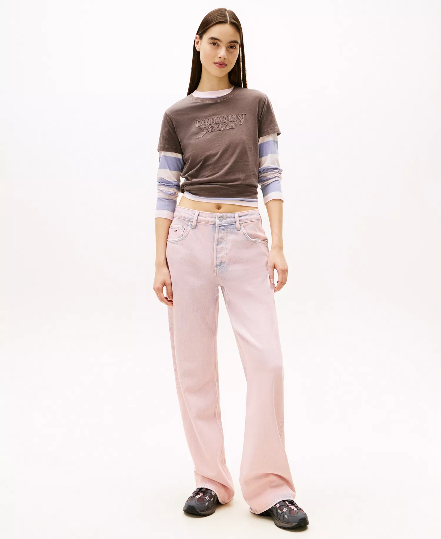 Women's Garment Dyed Script Short-Sleeve T-Shirt - Black Walnut - L