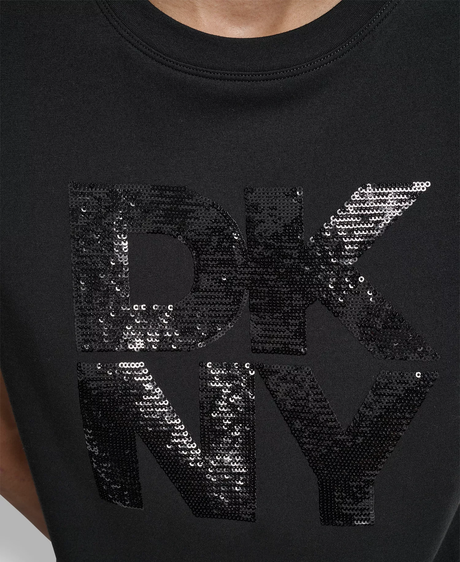 Women's Embellished Logo Detail Crew Neck T-Shirt - Black/Black - L