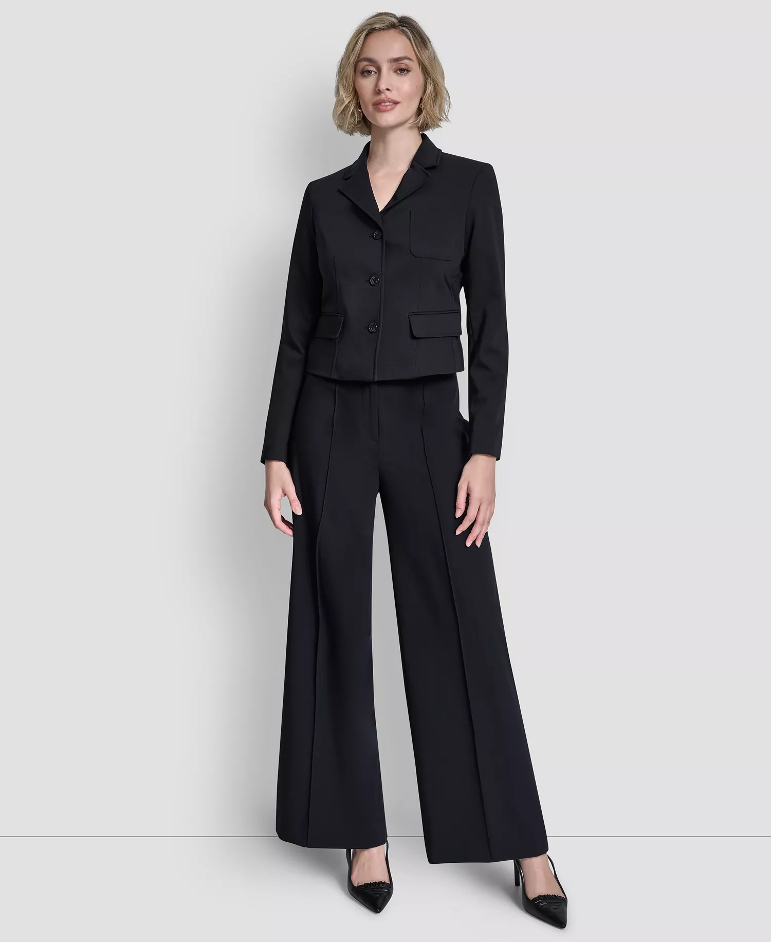 Women's Three-Button Notch Collar Jacket - Navy - 0
