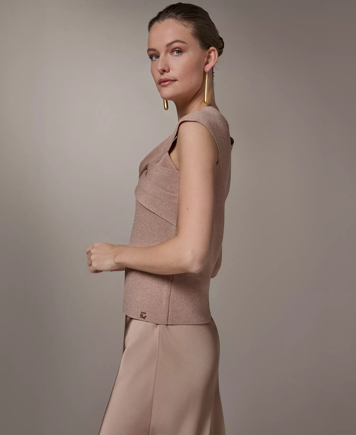 Women's Criss Cross V-Neck Sweater - Umbria W Rose Gold L - L