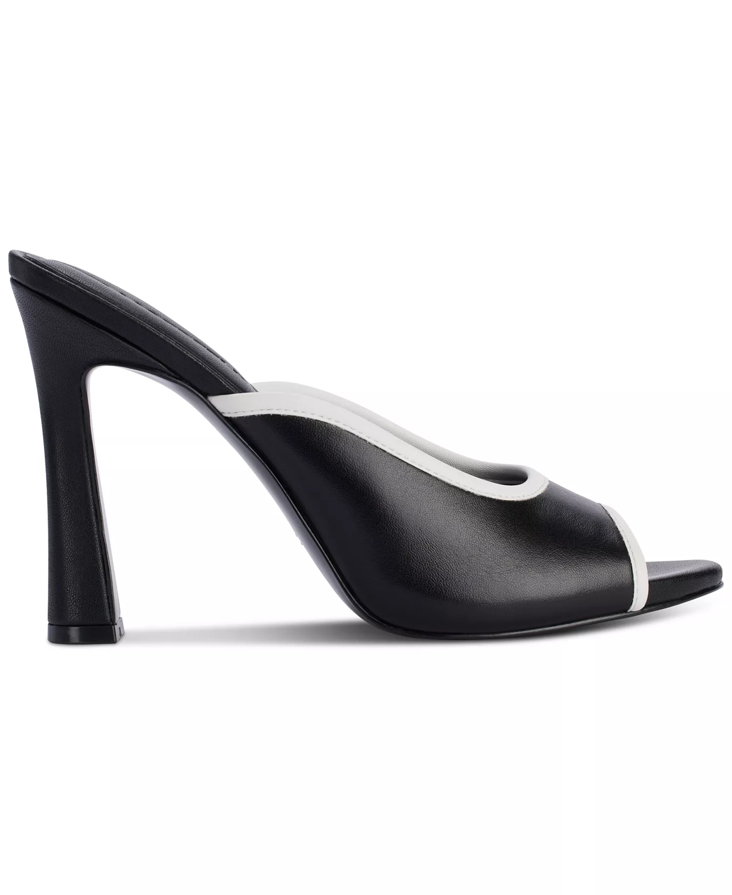 Women's Chatura Pumps - Black/ White - 6.5M
