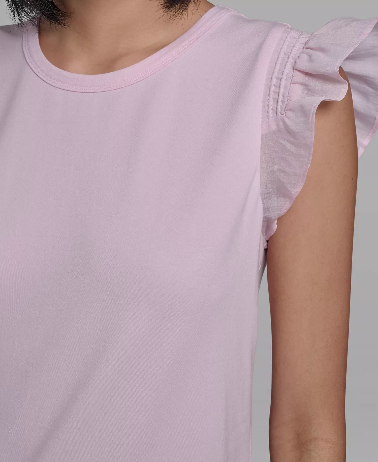 Women's Scallop Trim Boat Neck Top - Ballet Slipper - L