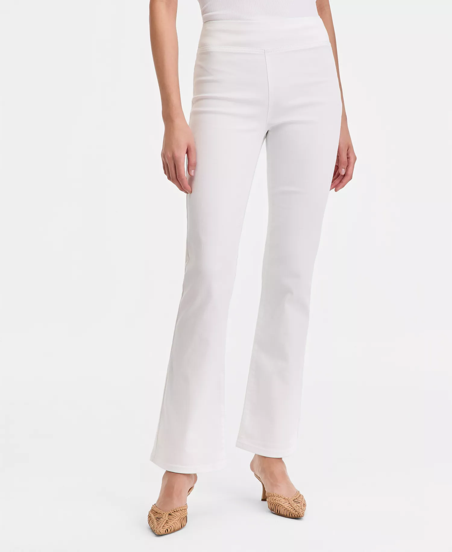 Women's High-Rise Pull-On Bootcut Jeans, Macy's Exclusive - Bright White - 0