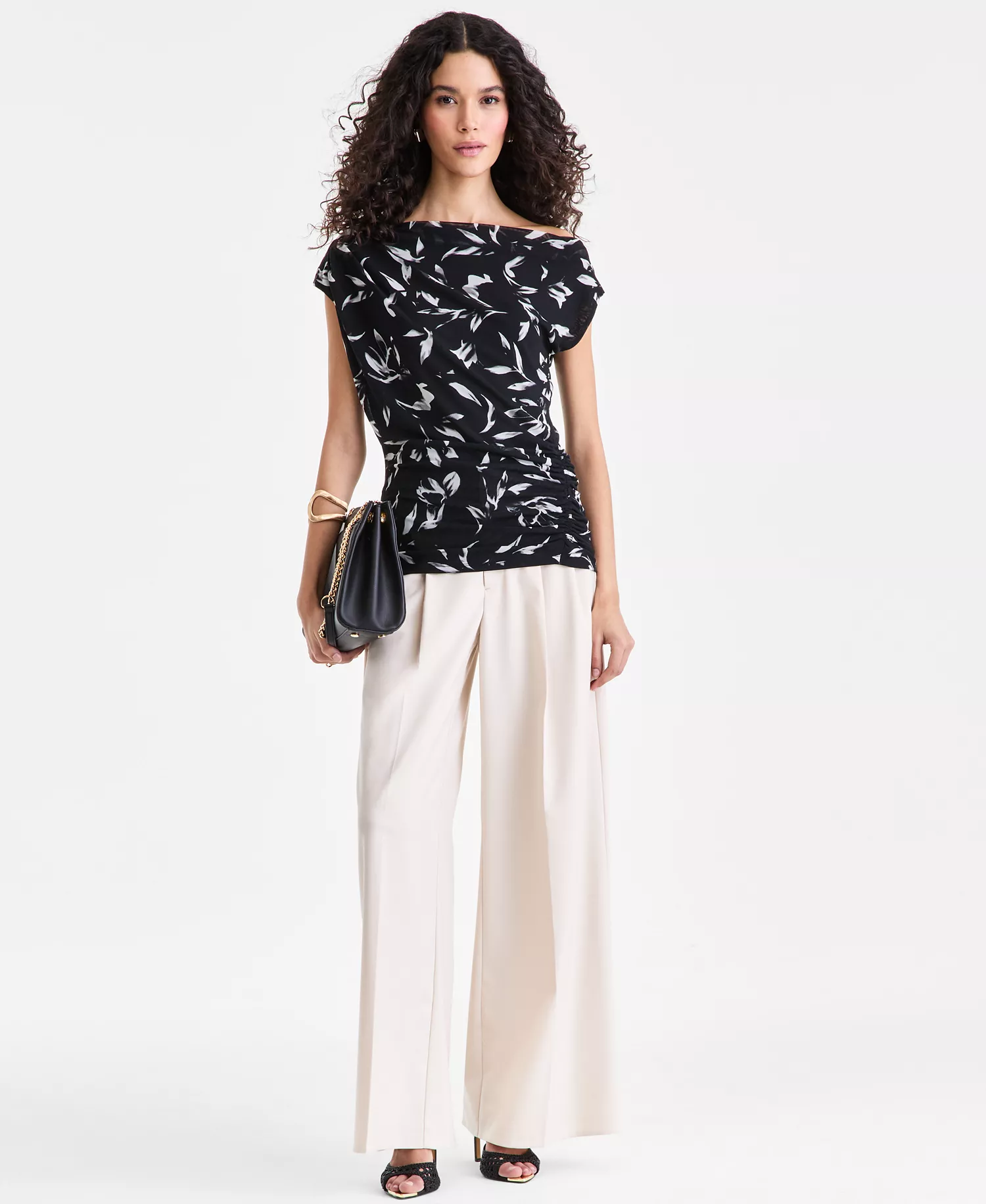 Women's Short Sleeve Asymmetric Knit Top, Macy's Exclusive - Siena Blooms Bk - L