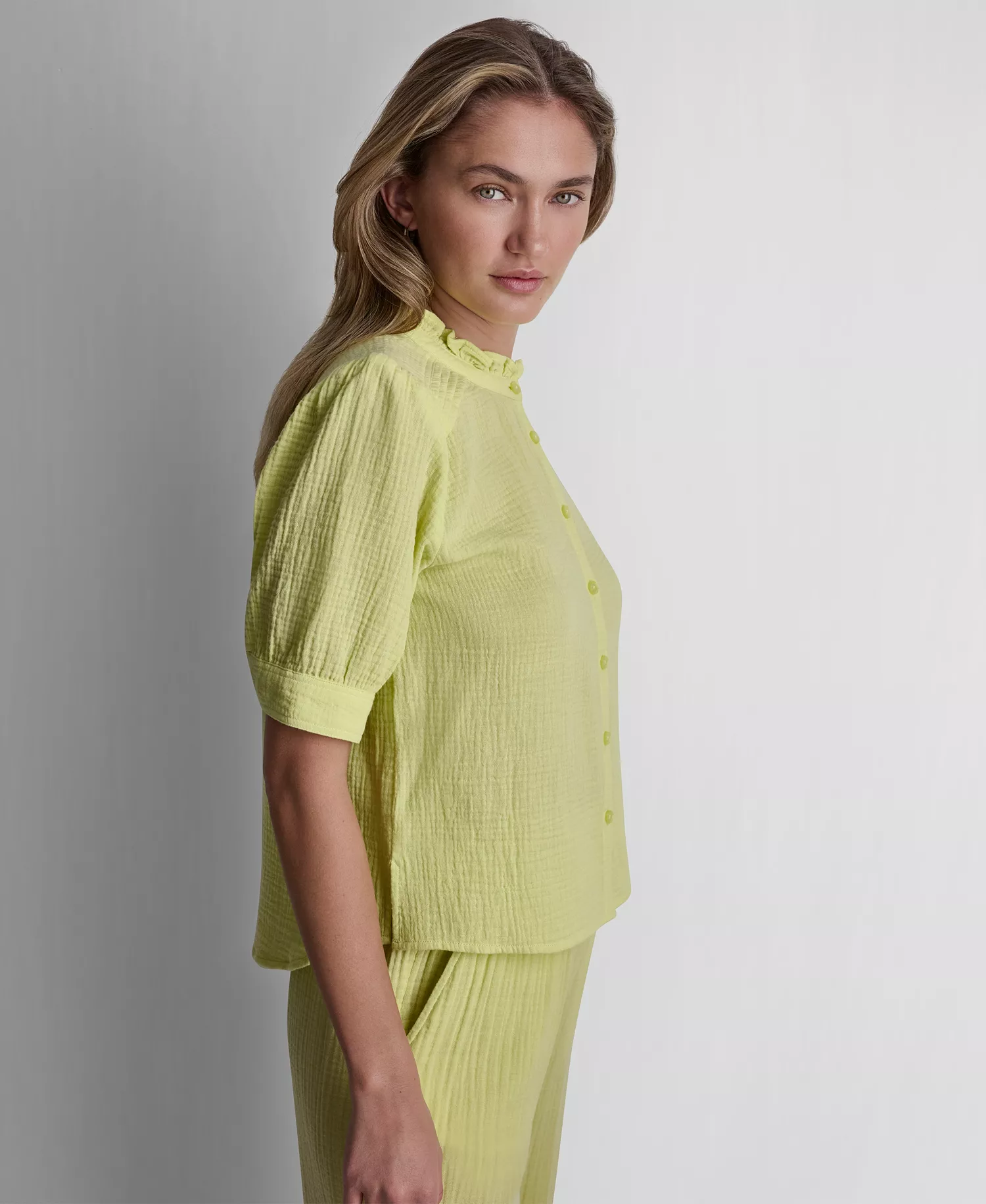 Petite Short Puff-Sleeve Button-Front Shirt - Lemon Light - PL