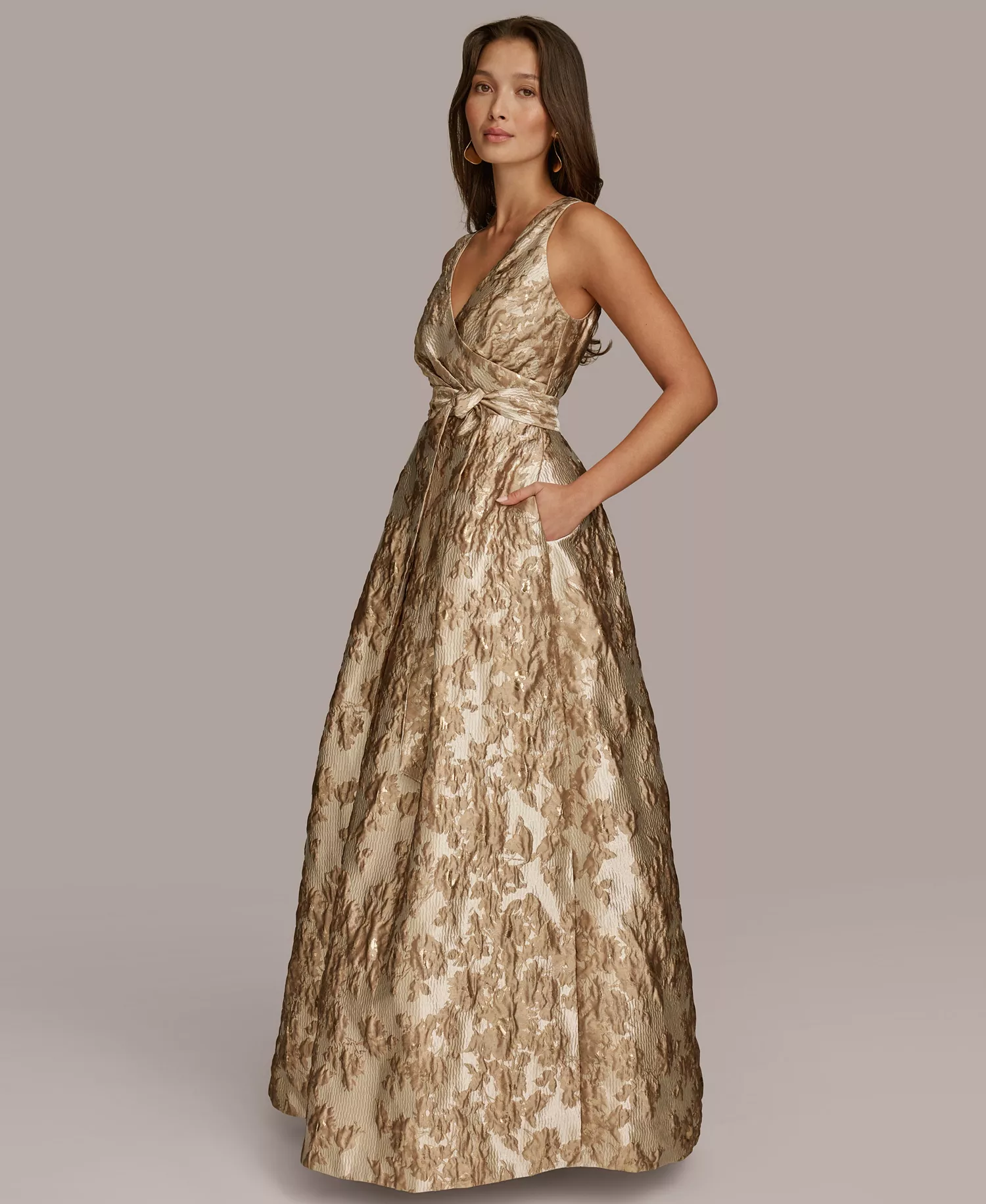 Women's Metallic Brocade Gown - Frost Beige - 10