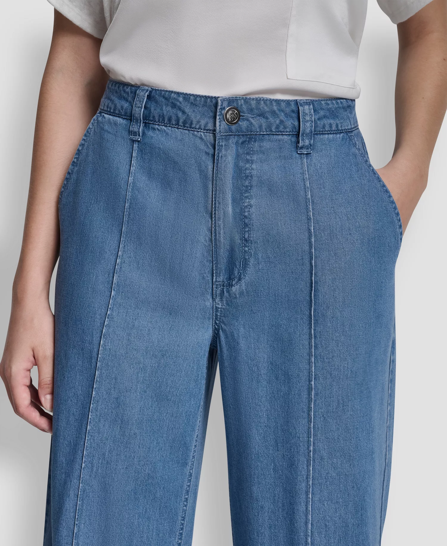 Women's Belted Front Seam Straight Pants - Liberty Sky Wash - 10