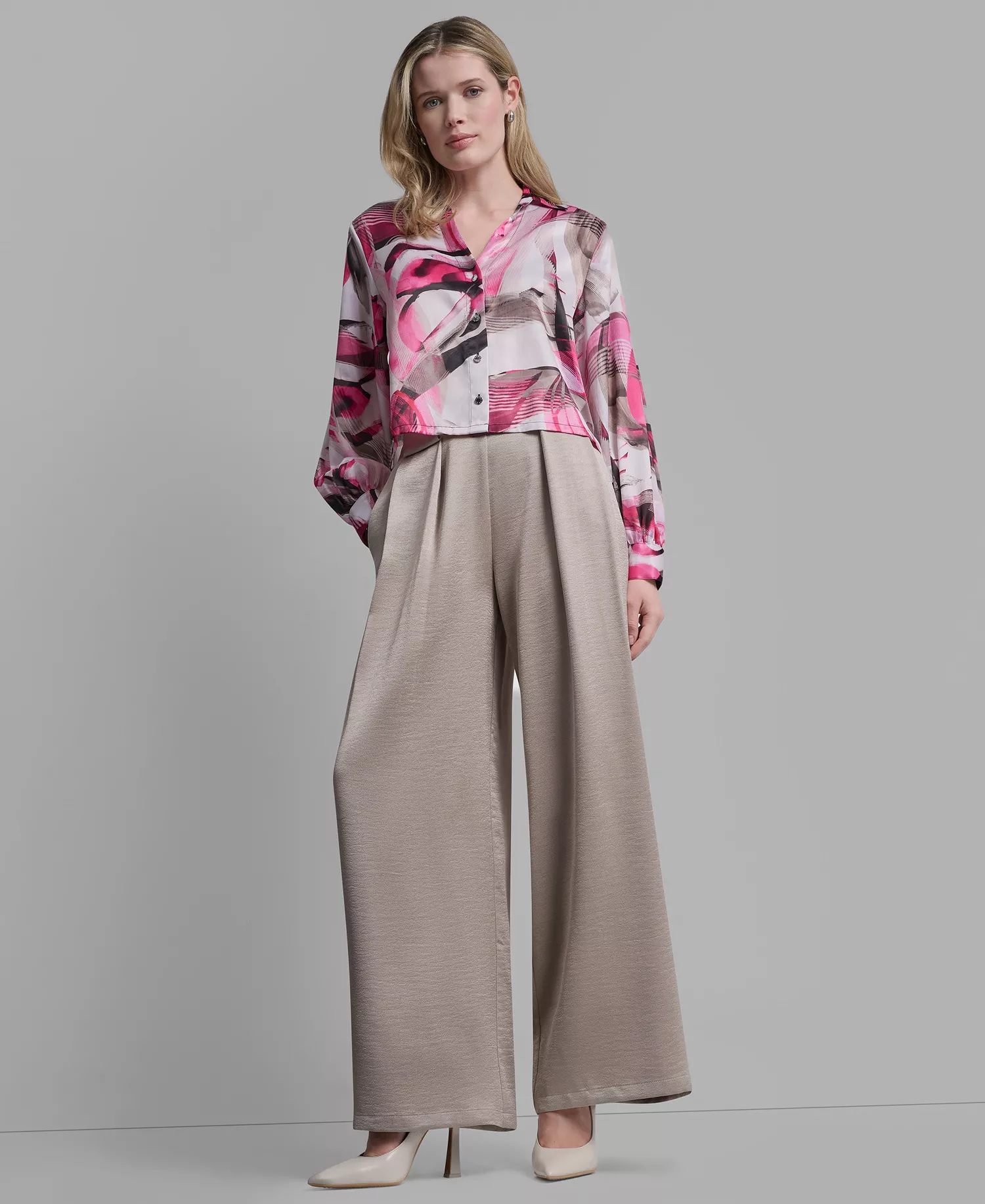 Women's Geometric Print Collared Shirt - Spring Wisps - L