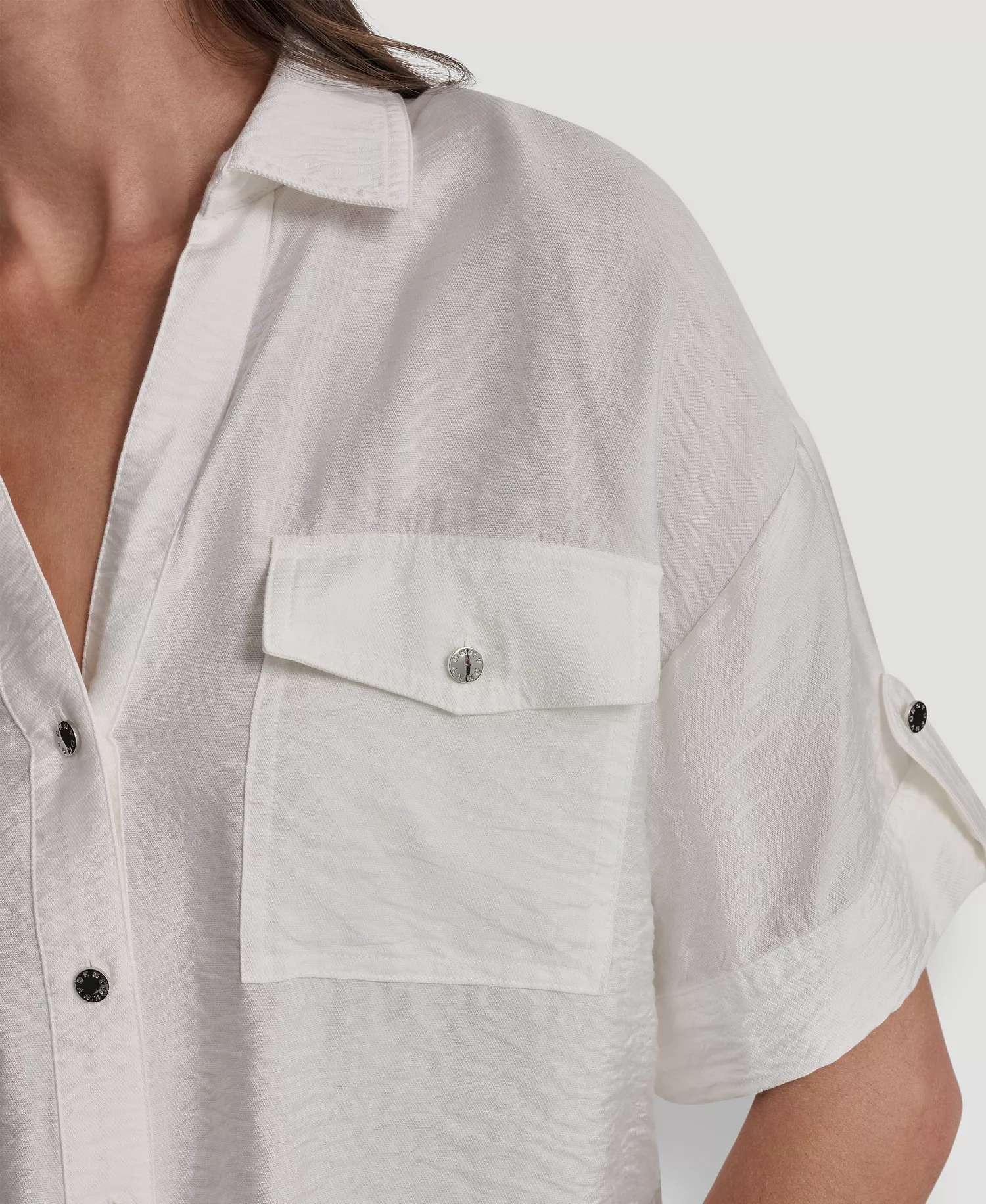 Women's Collared Neck Short Roll Tab Sleeve Shirt - Ivory - L