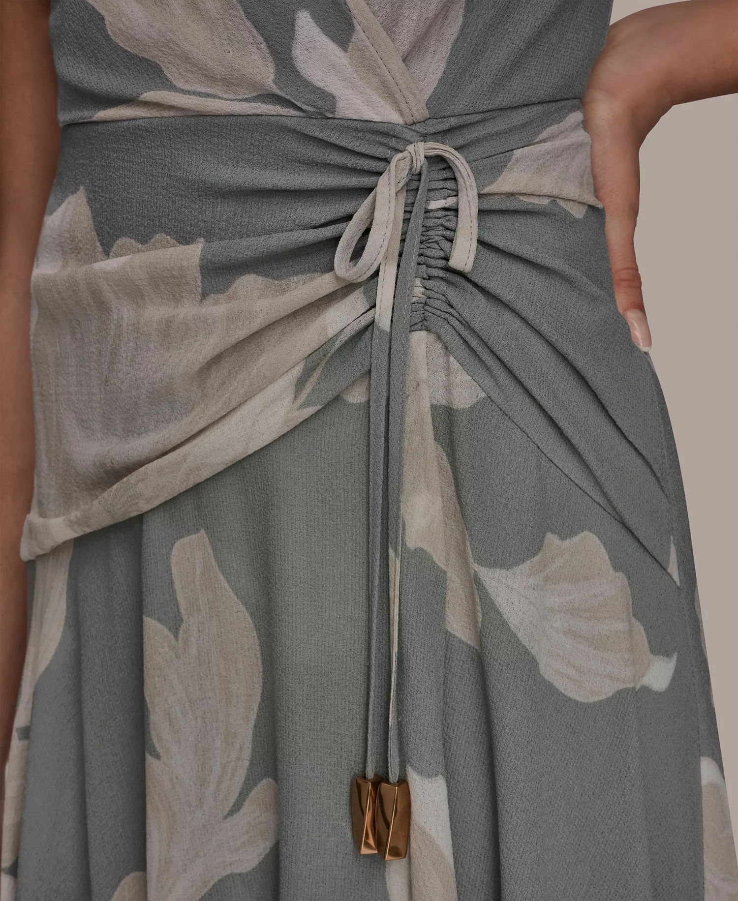 Women's Faux-Wrap Sleeveless Dress - Weathered Sage/Cream - 10