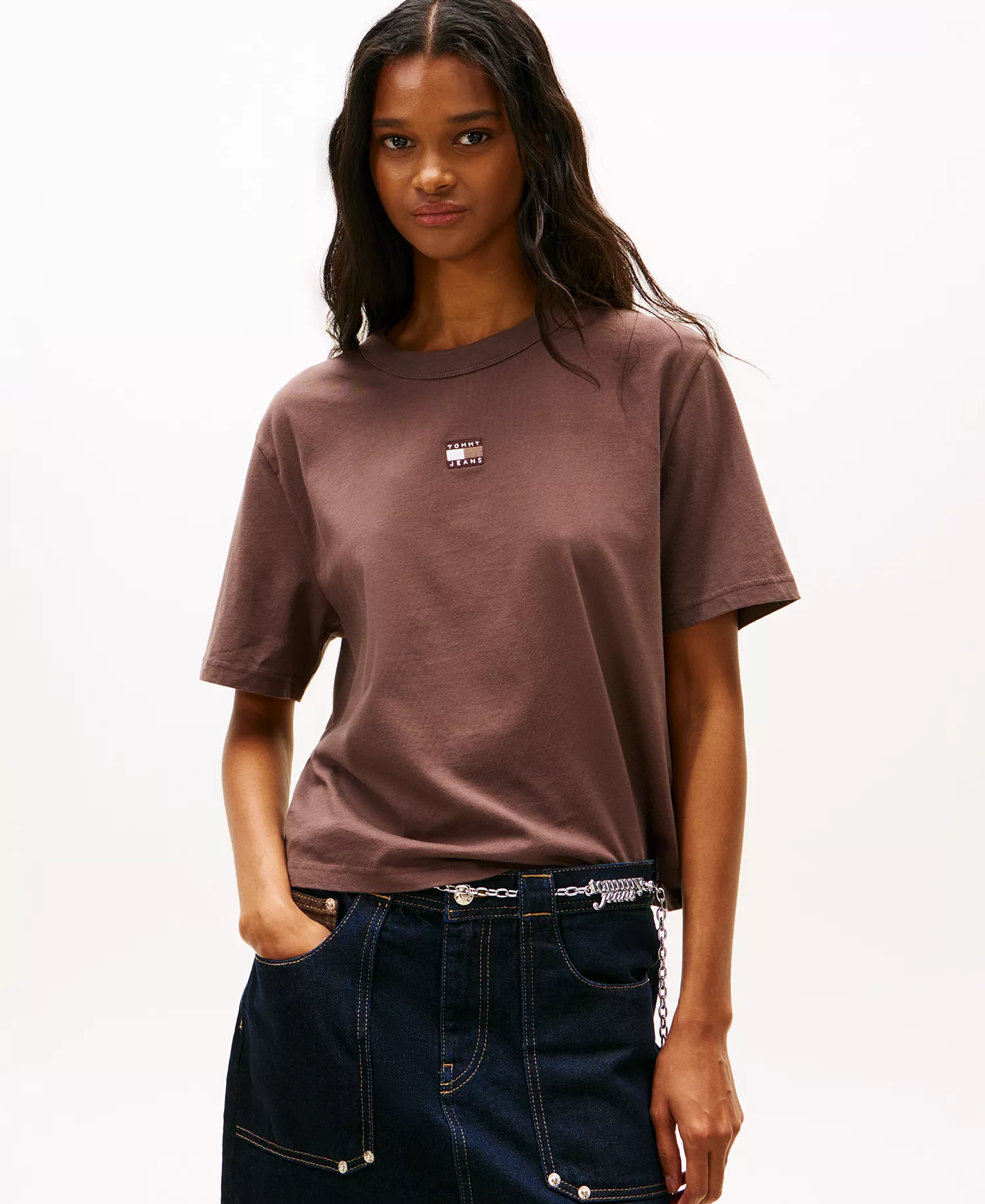 Women's Boxy Badge Crewneck T-Shirt - Black Walnut - M