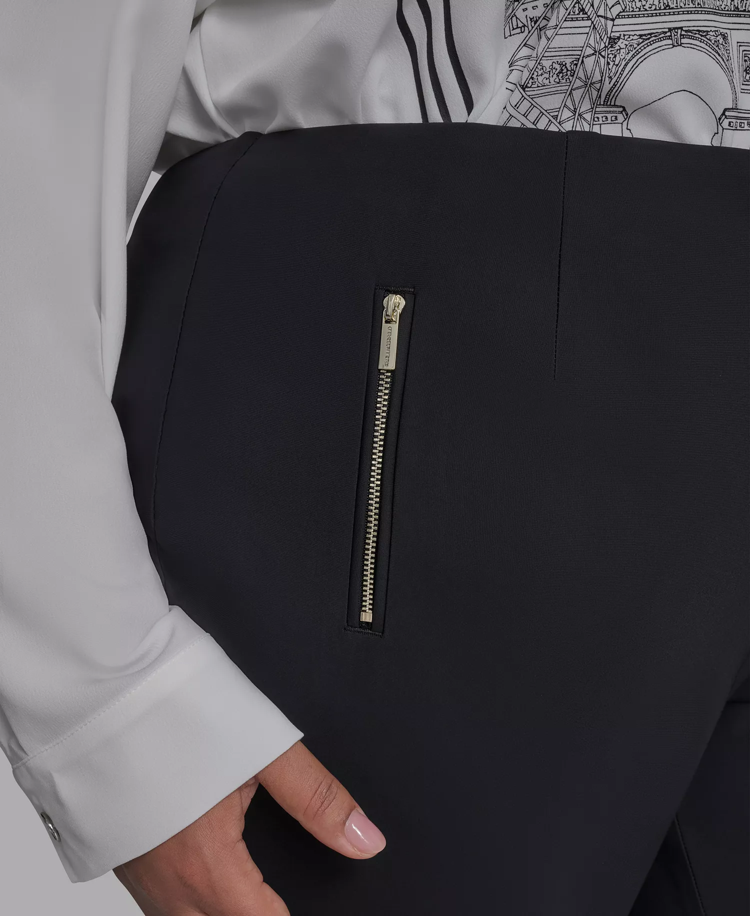 Plus Size Zip-Pocket Slim Pants - Black - 14W