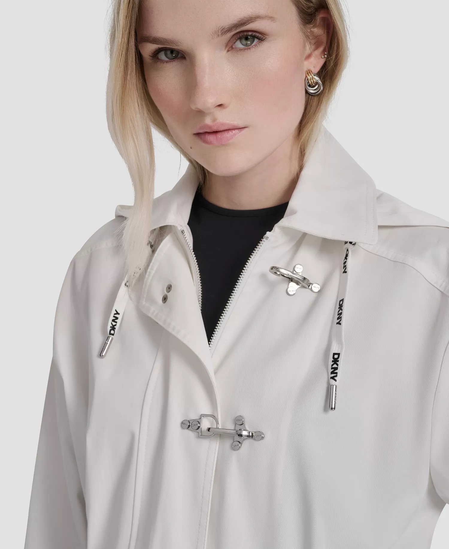 Women's Fire Clasp Anorak Hooded Metal Toggle Jacket - Ivory - L