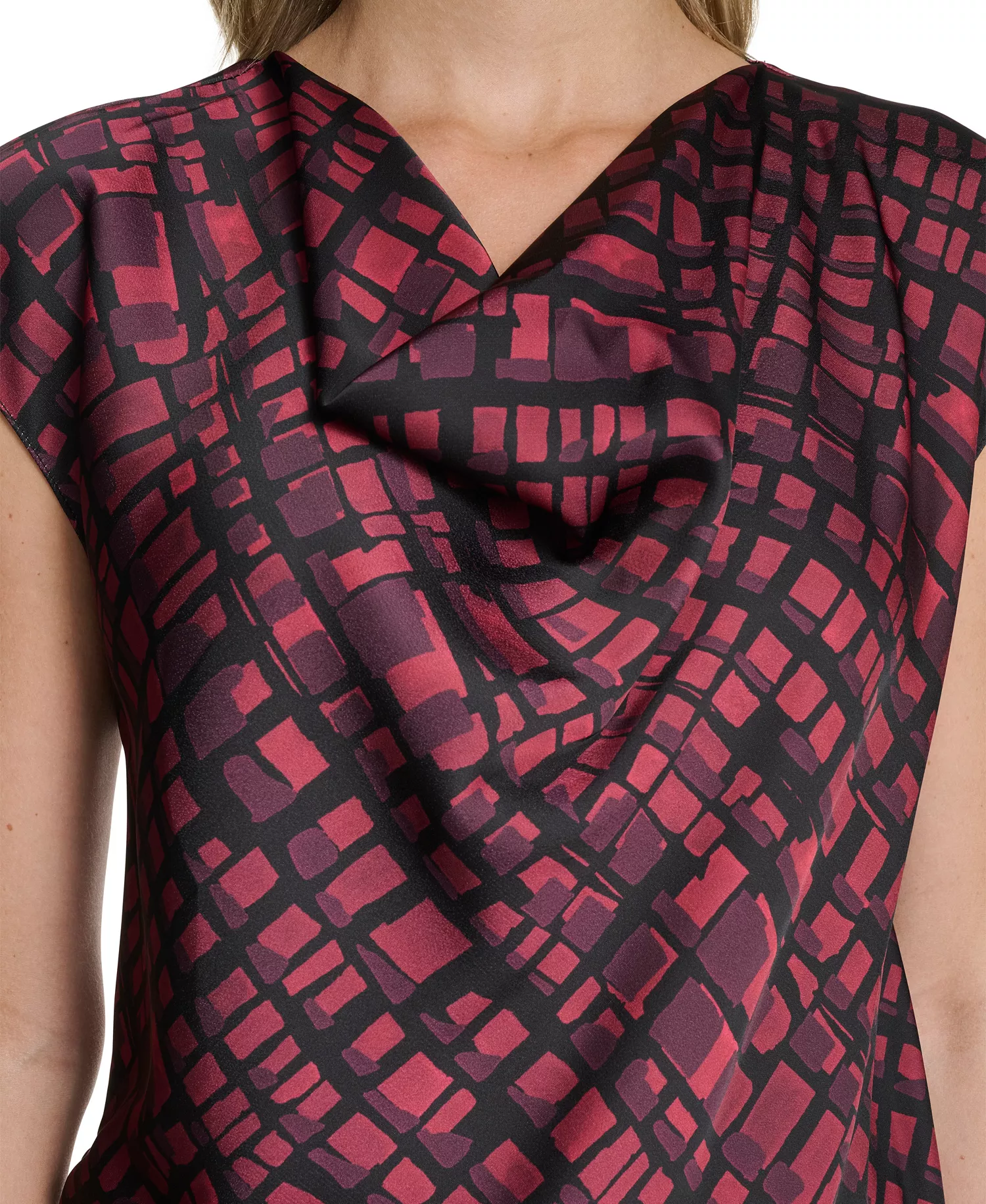 Women's Short Sleeve Cowl Neck Pull-On Blouse - Cranberry Multi - L