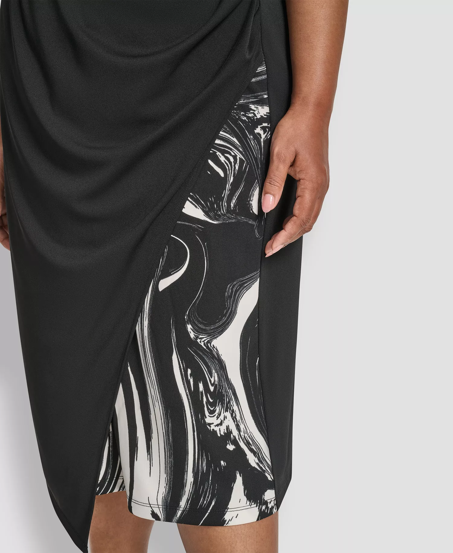 Plus Size Sleeveless Funnel Neck Belted Midi Dress - Black/Ivory - 14W