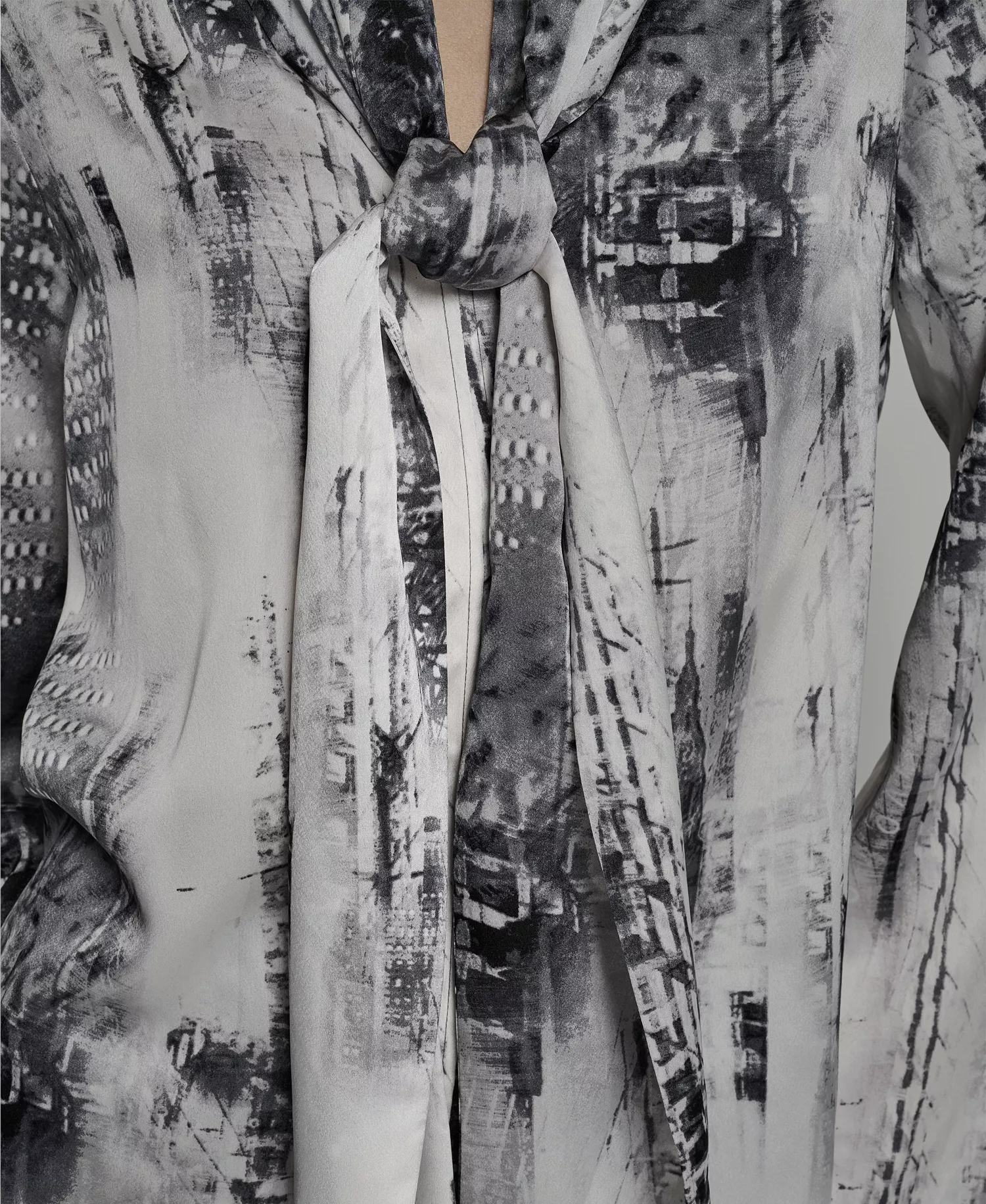 Women's Printed Neck Tie Long Sleeve Blouse - Graphite/stone Grey Multi - S