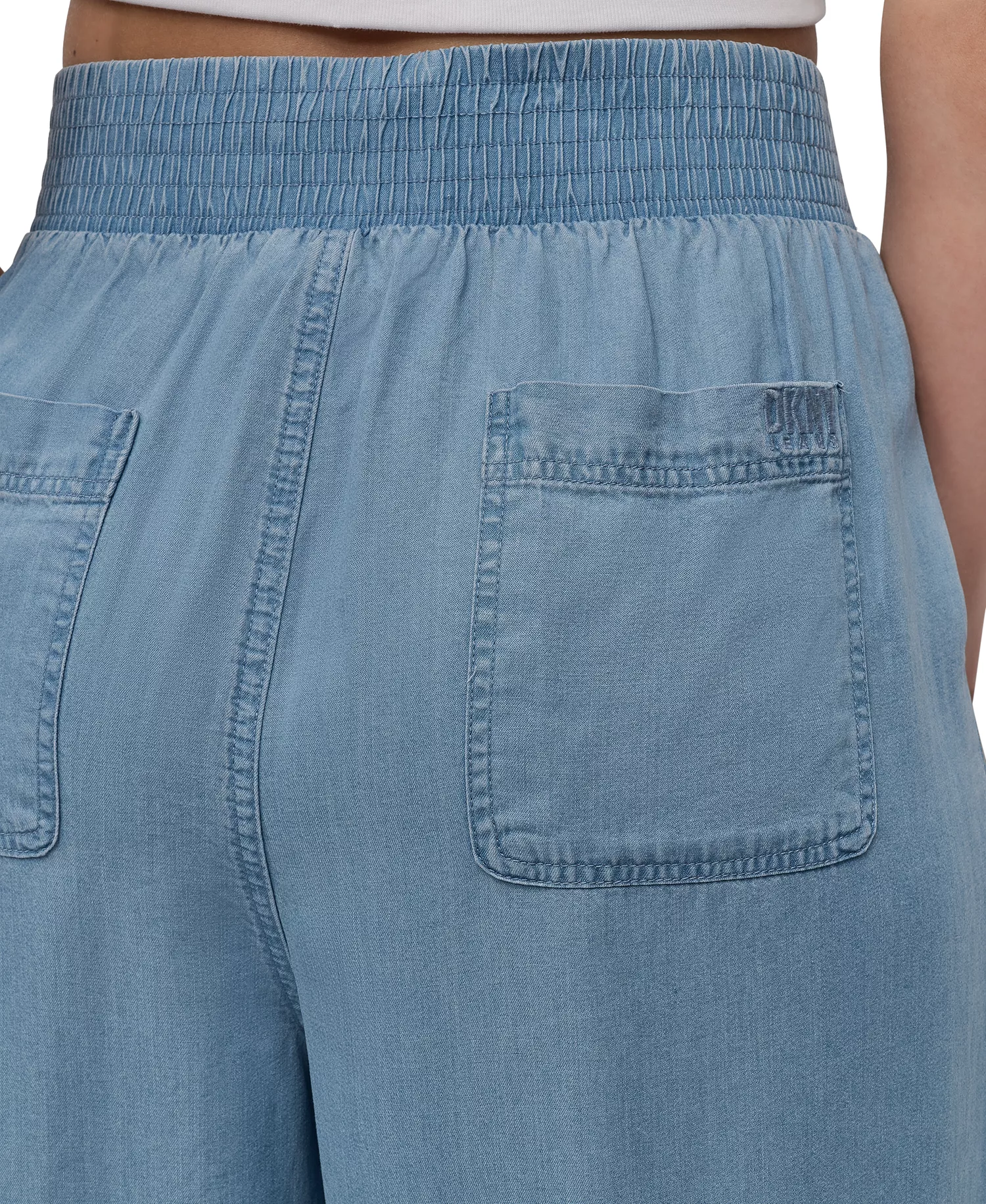 Petite Chambray Smocked-Waist Wide-Leg Ankle Pants - Chambray - P/L