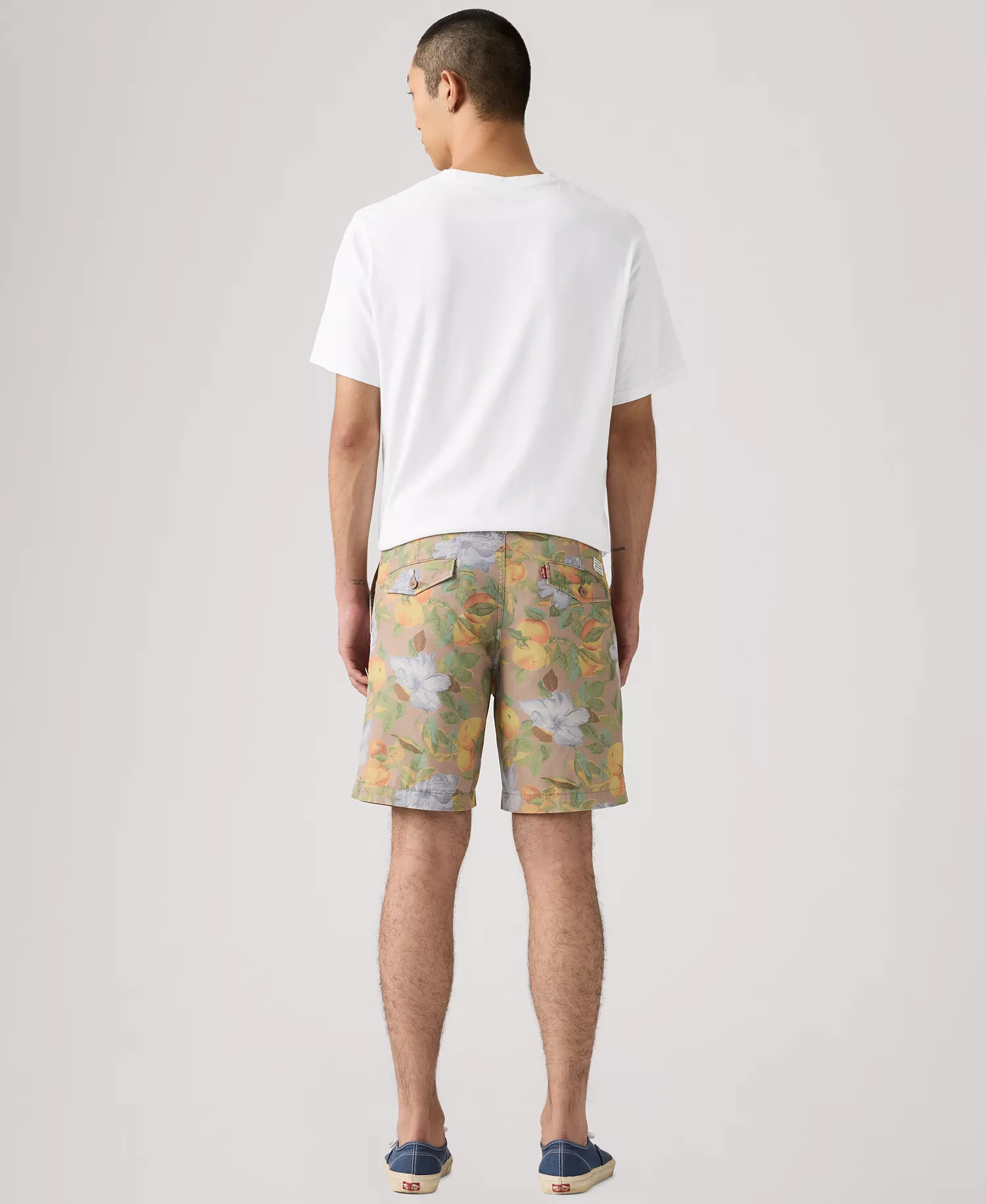 Premium Men's Authentic Regular-Fit 8" Chino Shorts - Beige - 29