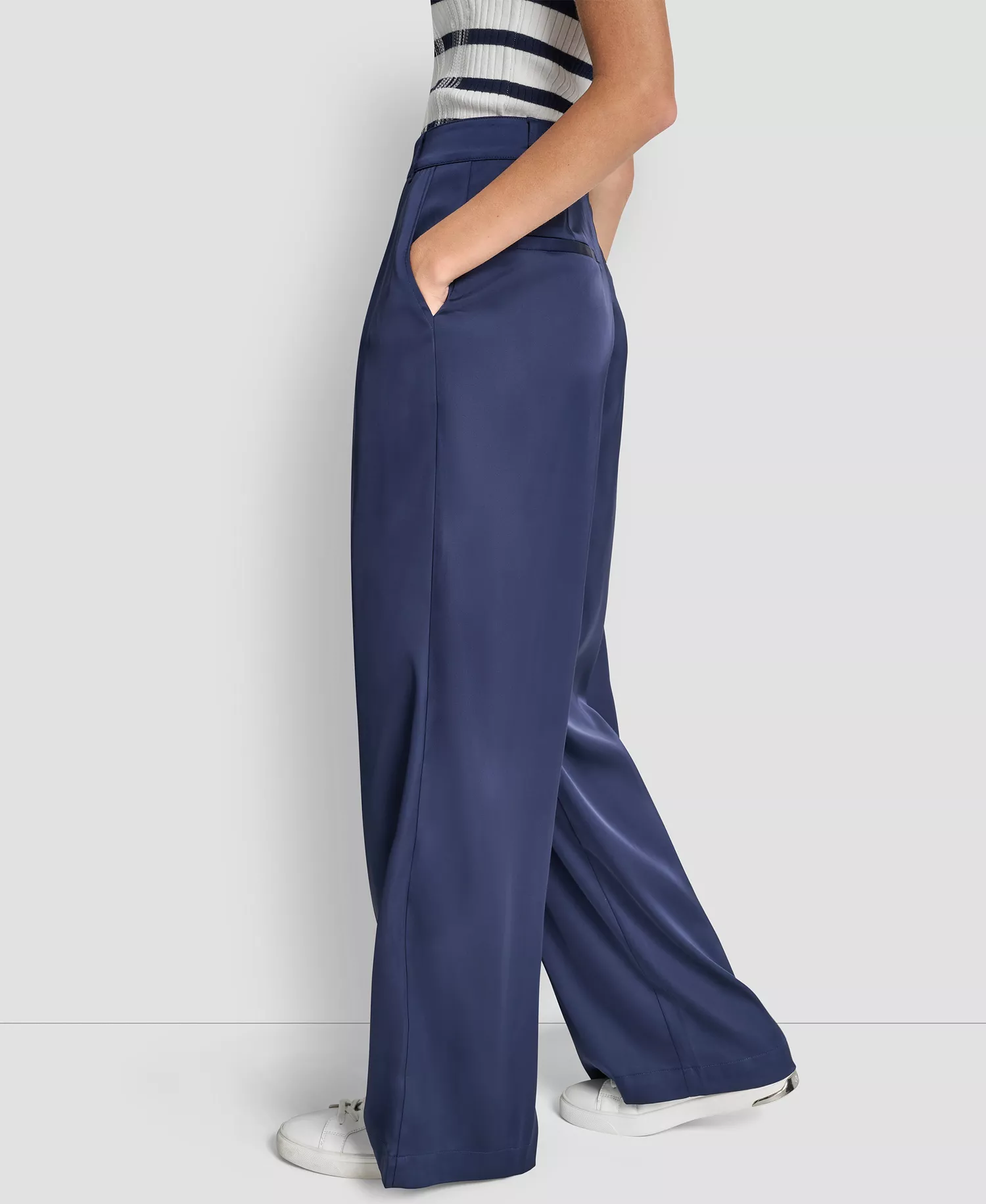 Women's High-Rise Pleated Wide Leg Trousers - Peacoat - 0