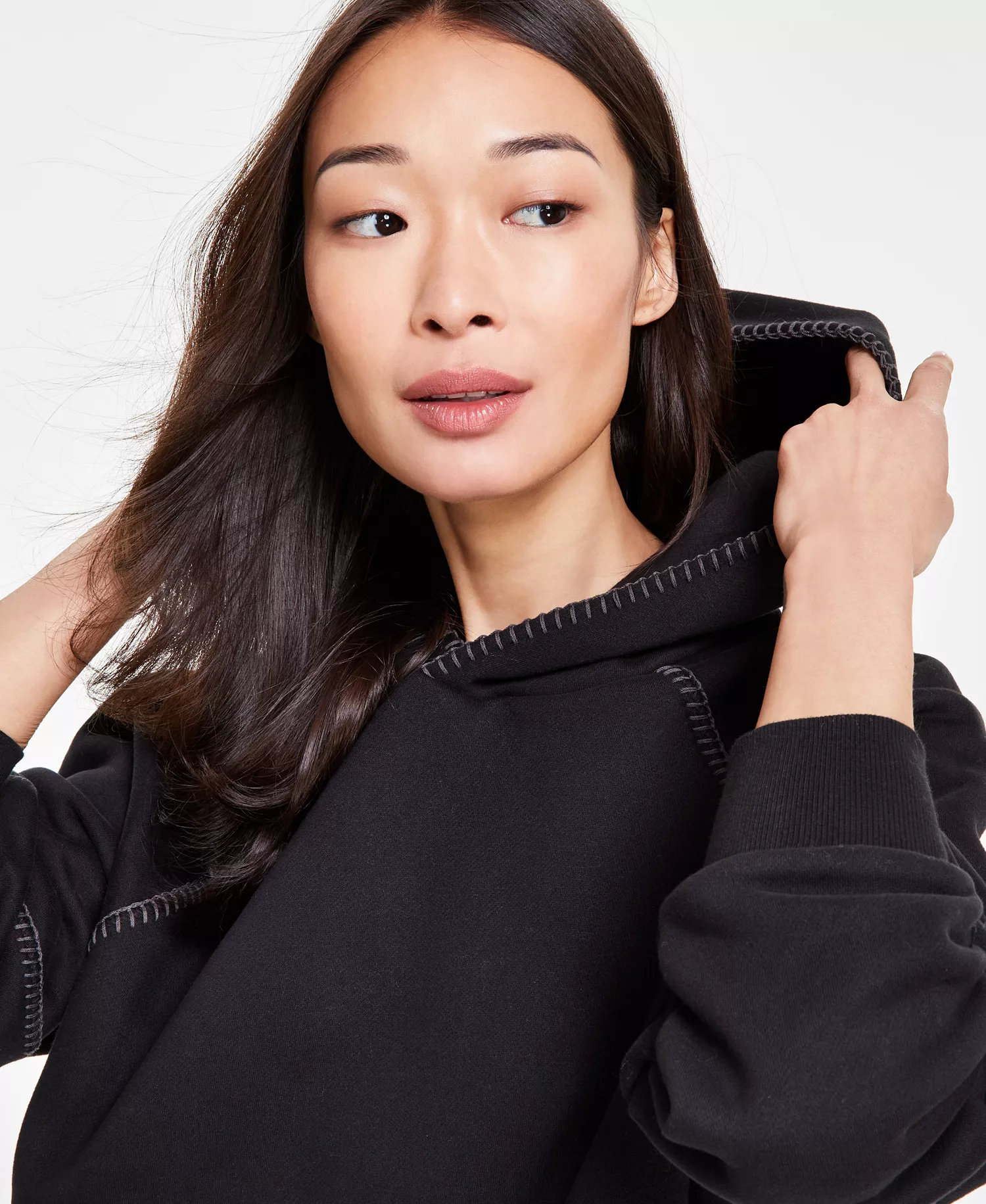 UGG Women's Classic Pull-On Hoodie - Black - L