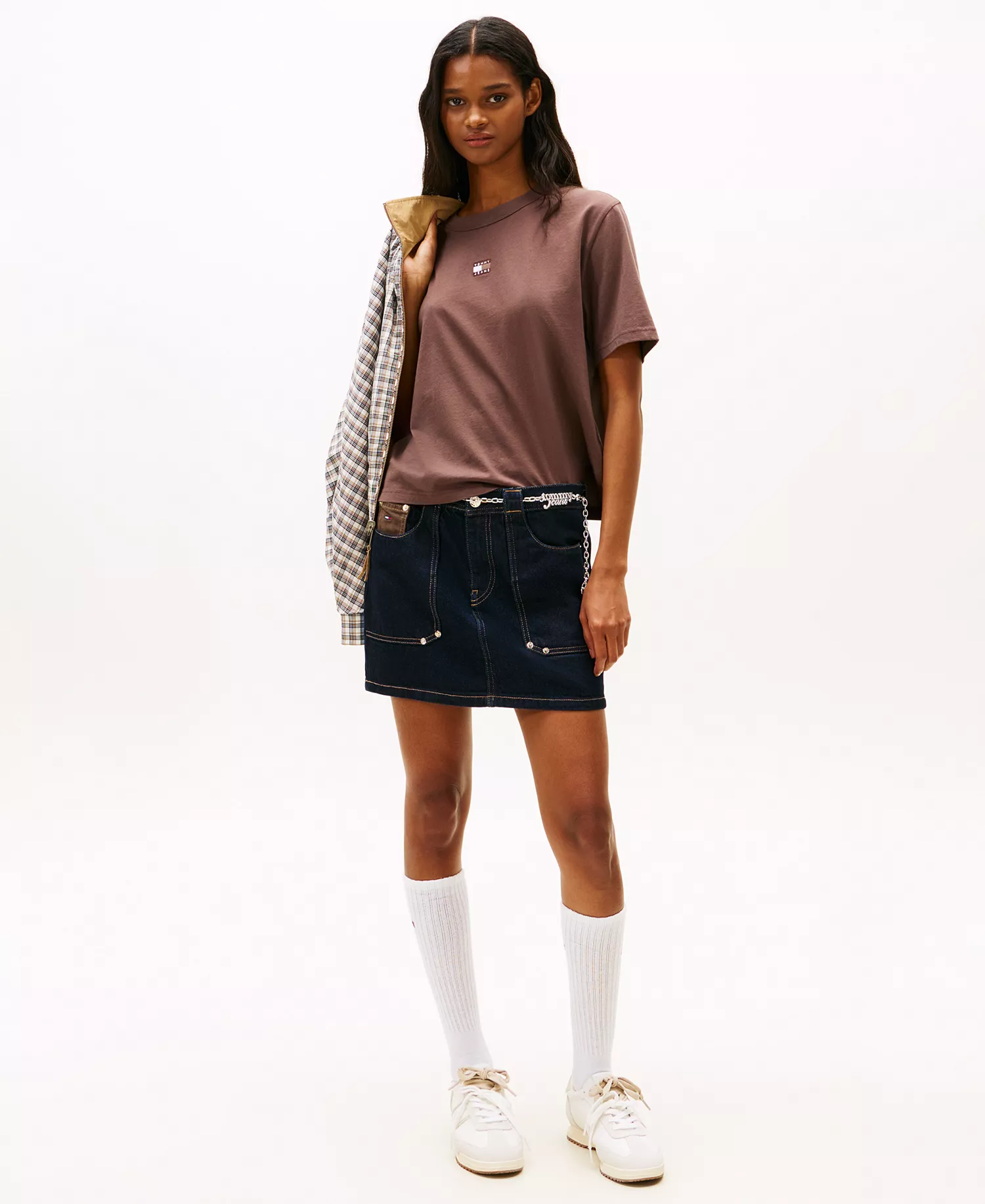 Women's Boxy Badge Crewneck T-Shirt - Black Walnut - M