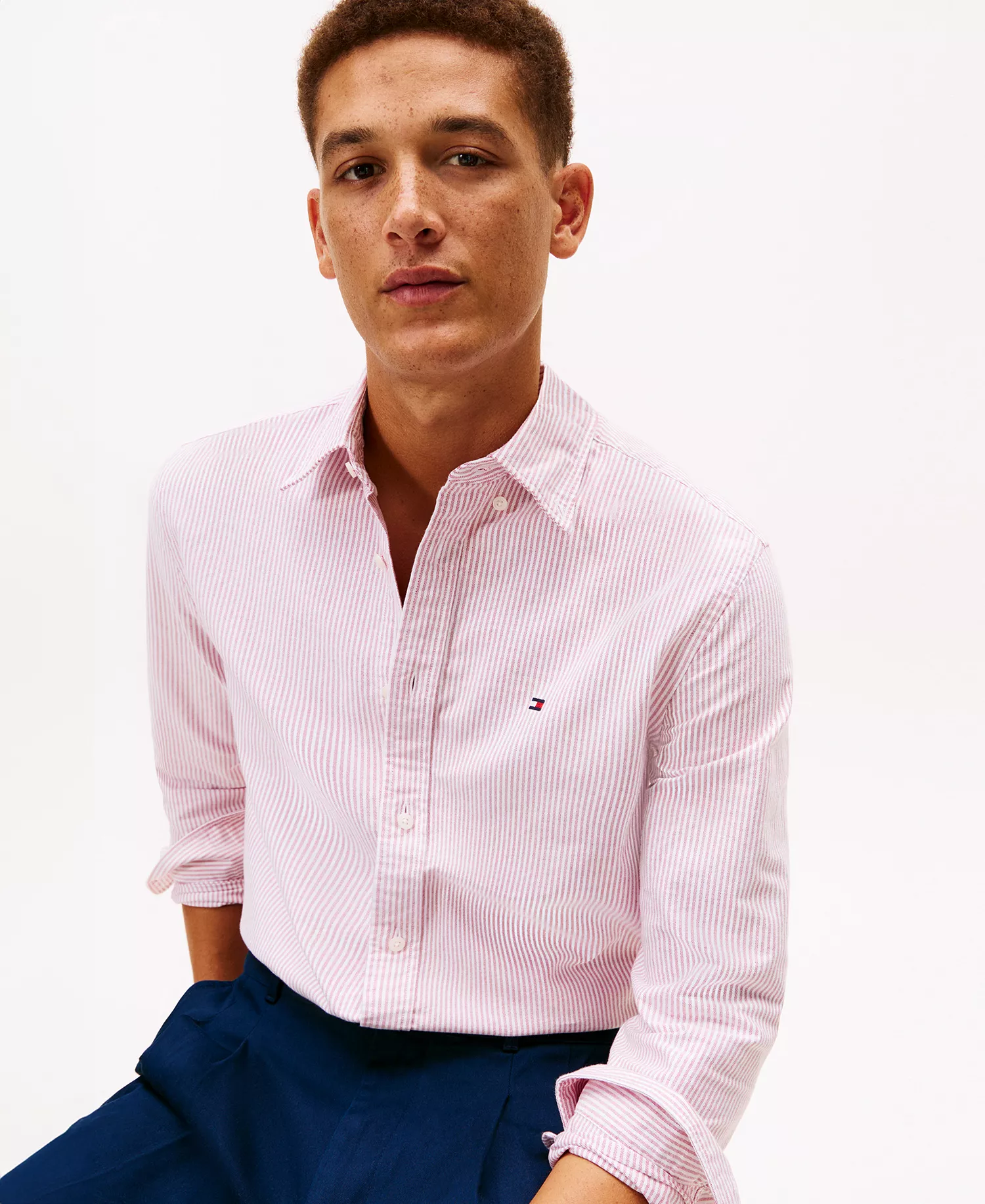 Men's Regular-Fit Striped Heritage Oxford Long-Sleeve Shirt - Medium Red / White - L