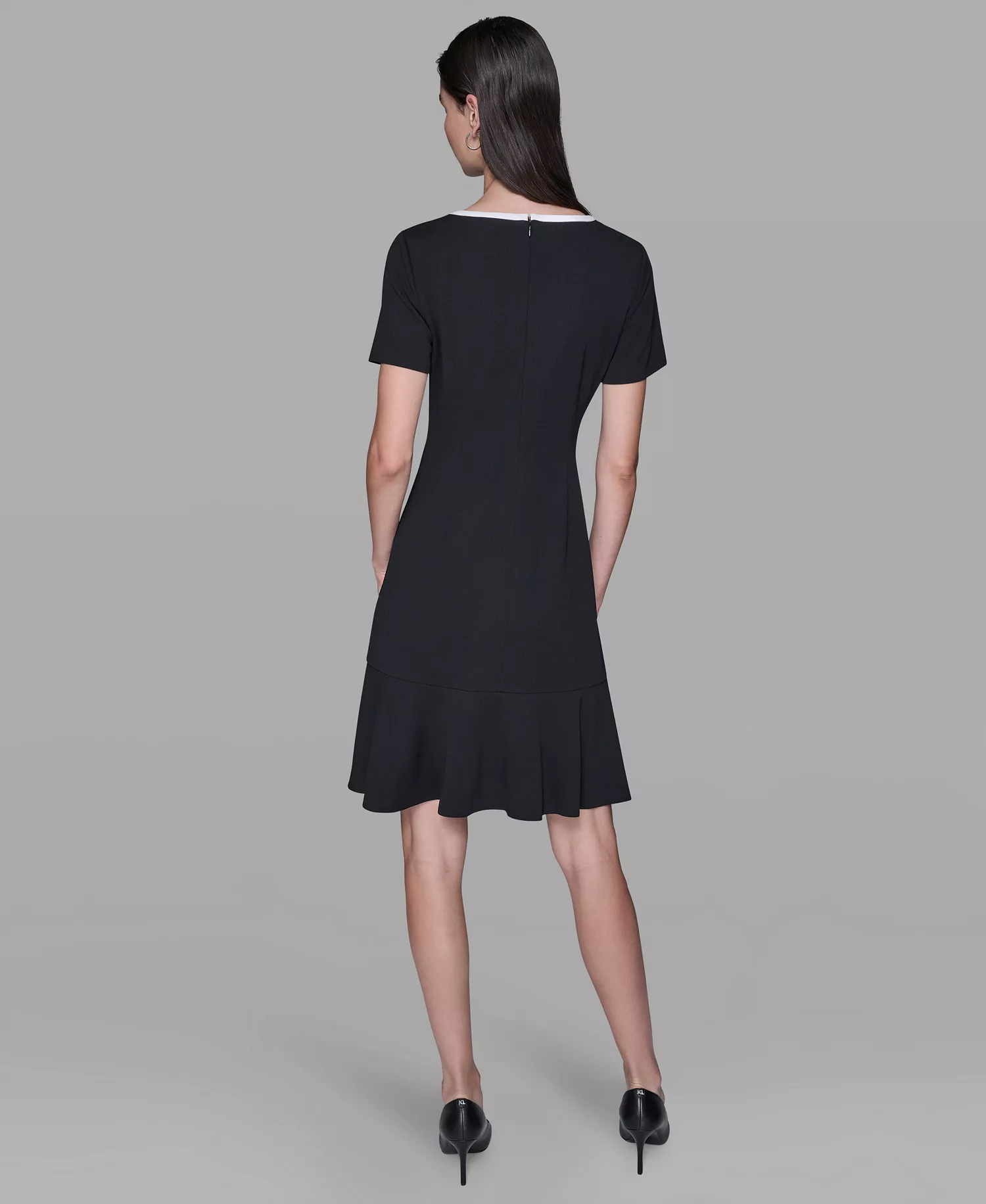 Women's V-Neck Short-Sleeve Sheath Dress - Black/ Soft White - 0