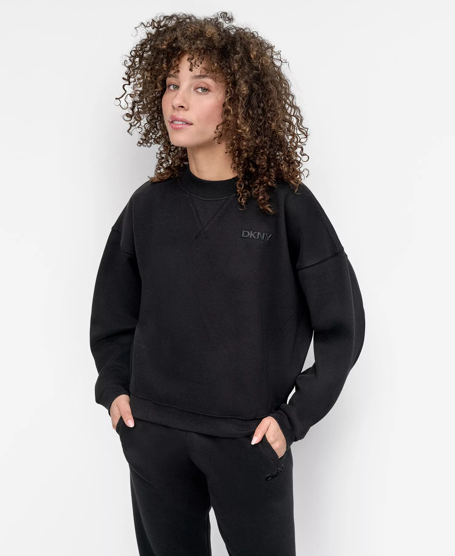 Women's Crew Neck Long Sleeve Sweatshirt - Black - L