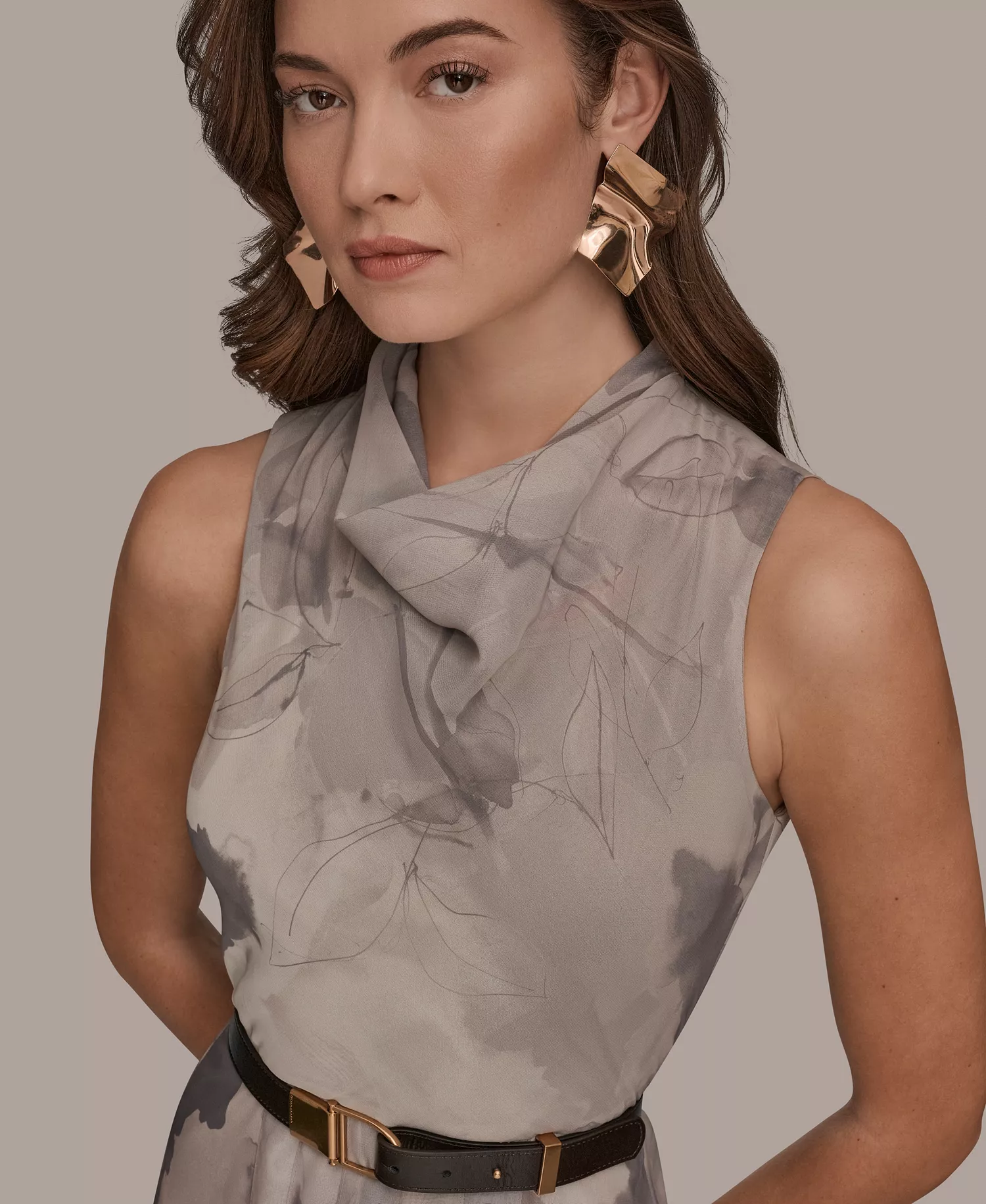 Women's Sleeveless Cowl Neck Floral Print Belted A-Line Midi Dress - Driftwood Multi - 10