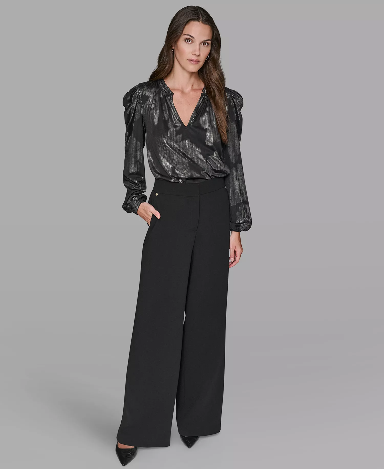 Women’s Floral Puff Sleeve V-Neck Blouse - Black/silver - M