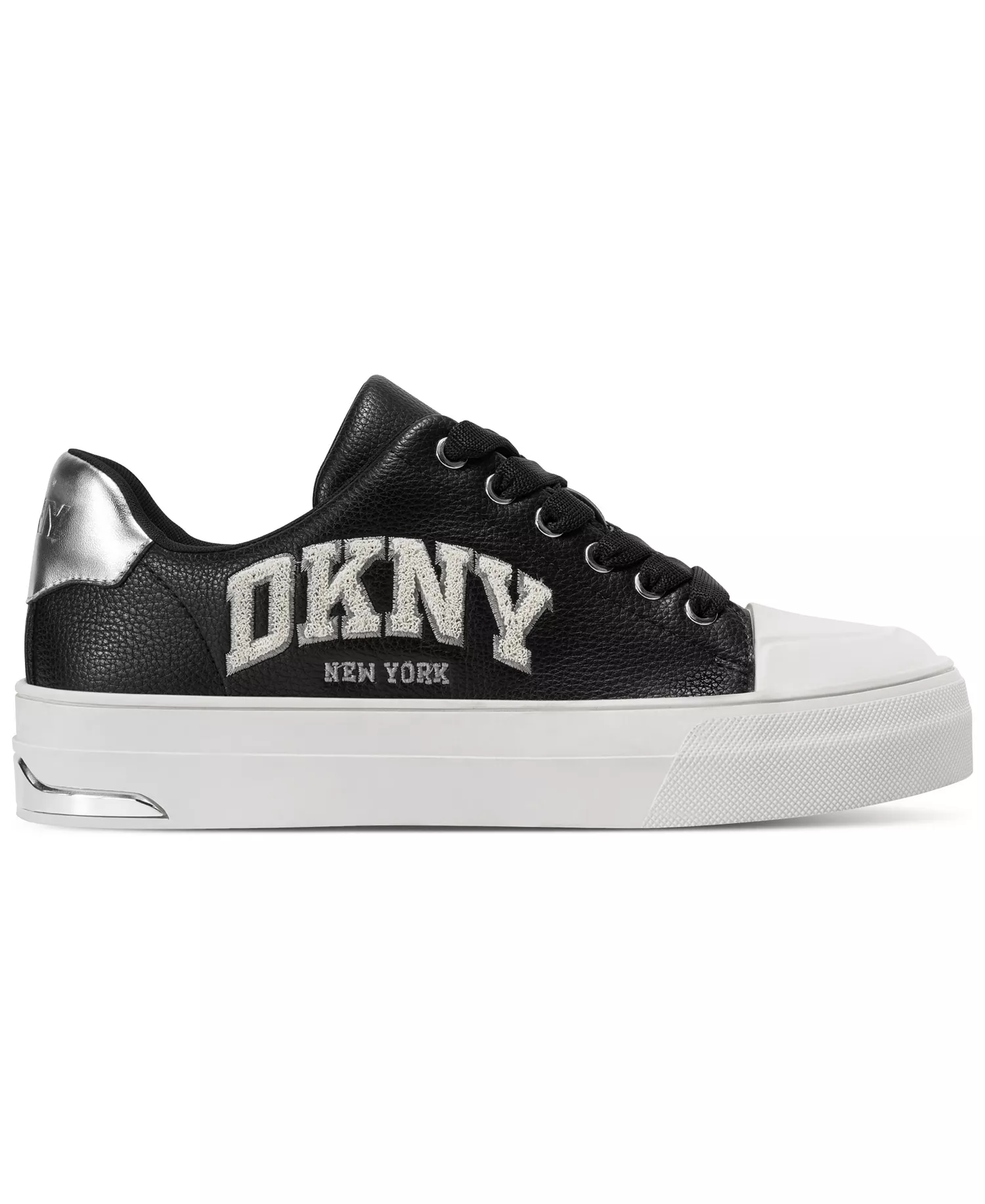Women's York Lace Up Sneaker - Black - 5.5M