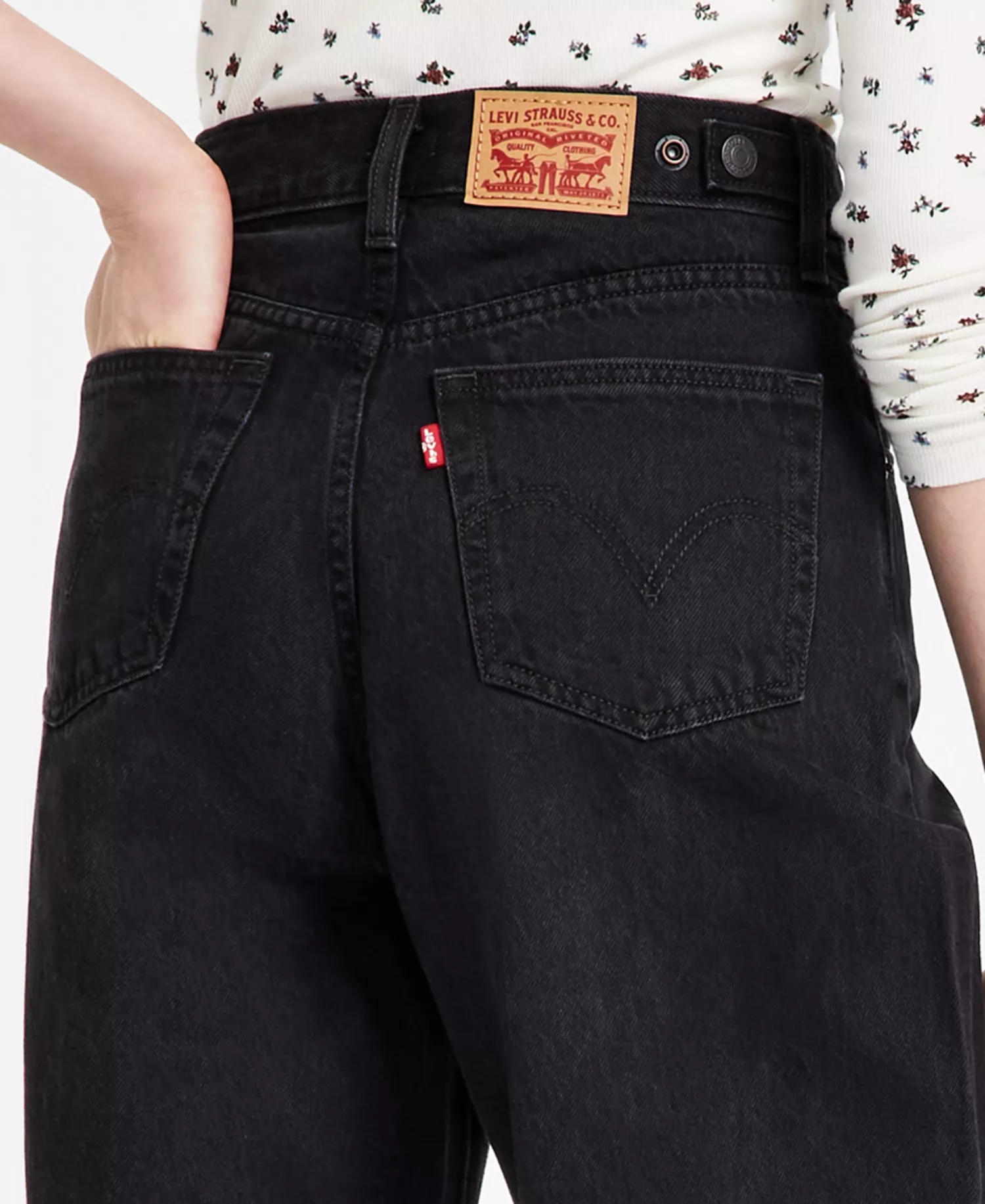 Women's Cinch-Waist Lightweight Baggy Jeans - Capturing Moments - 24