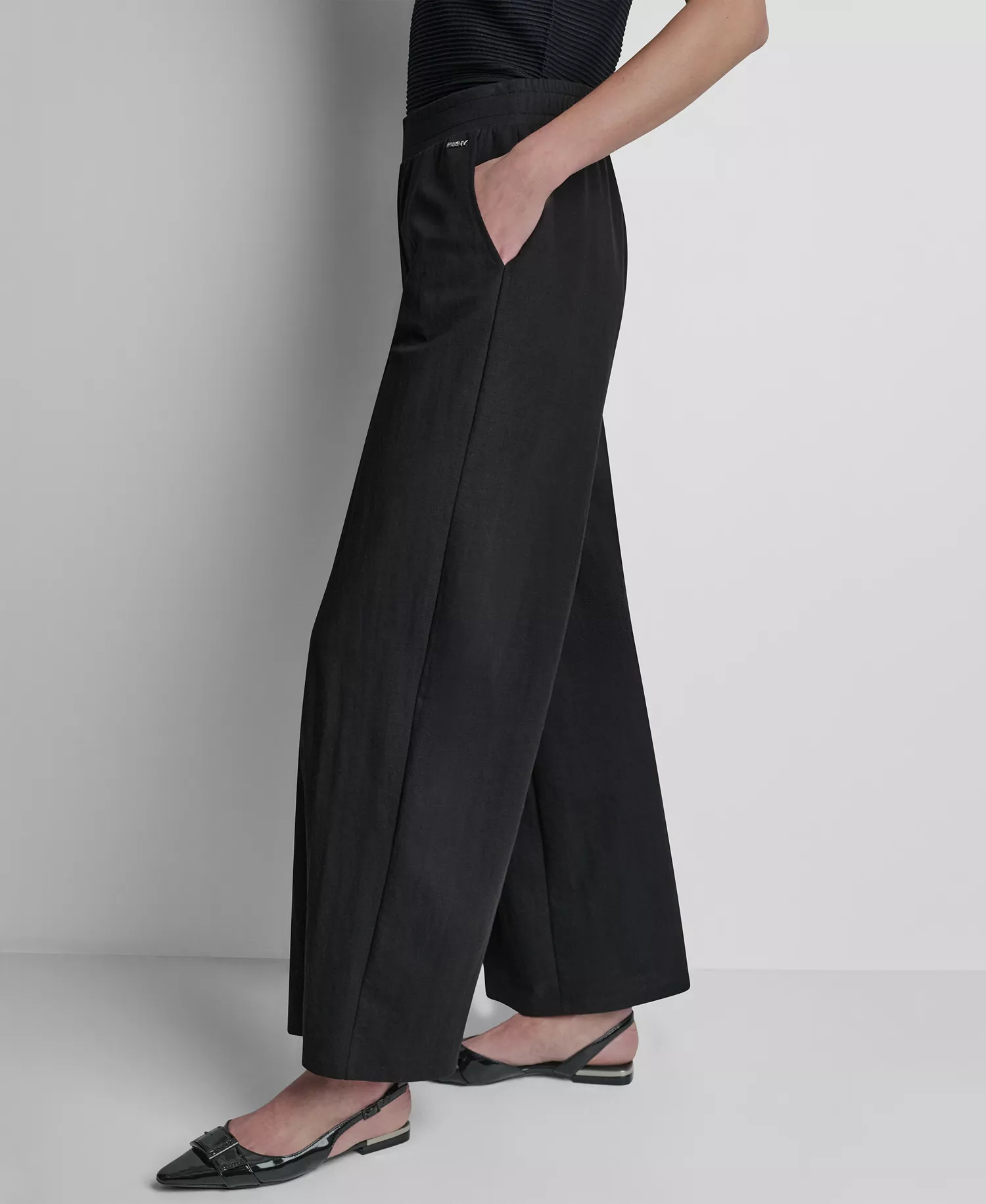 Women's Mini Logo Ewaist Pull-On Pants - Black - L