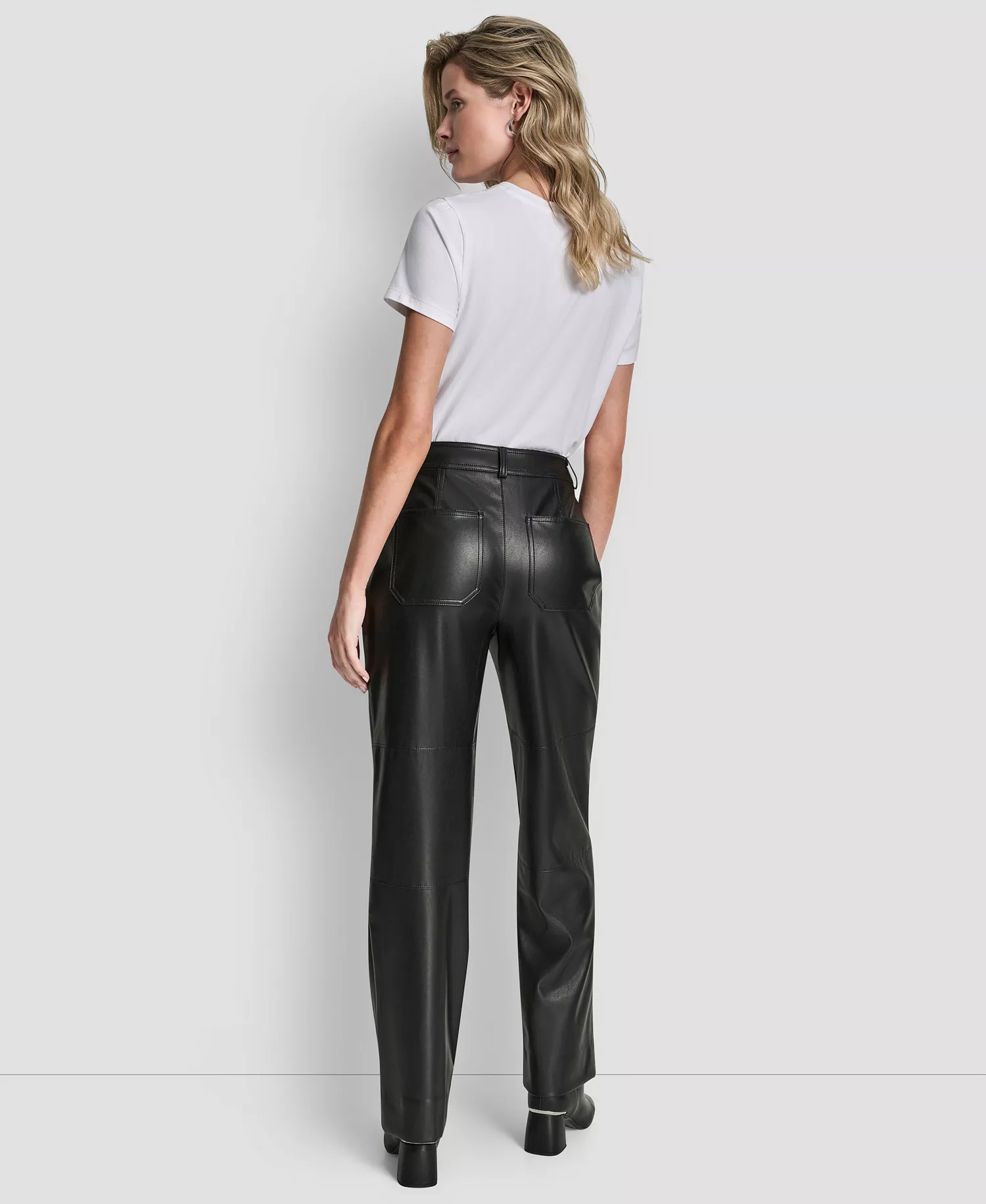 Women's Seamed Straight-Fit Pants - Black - 10